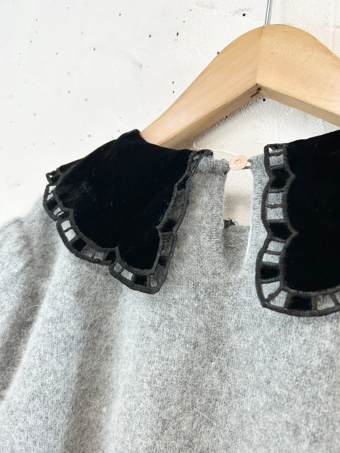 Vintage Knit Sweater [J30665]