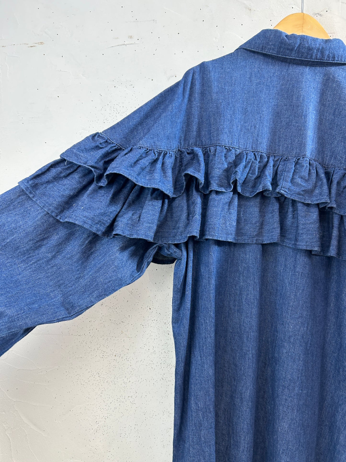 Vintage Denim Shirt [H33629]
