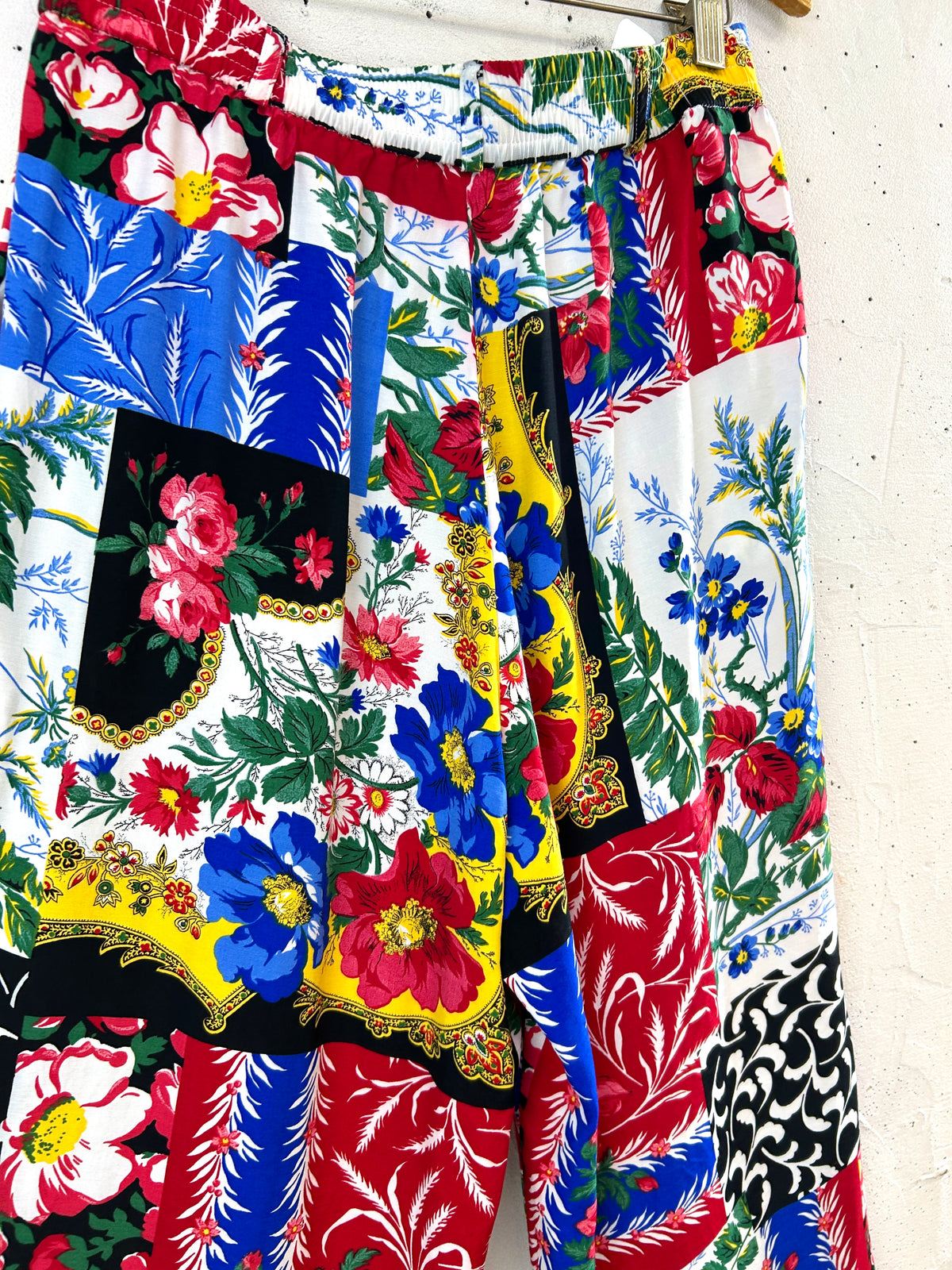 Vintage Pants  [H33539]