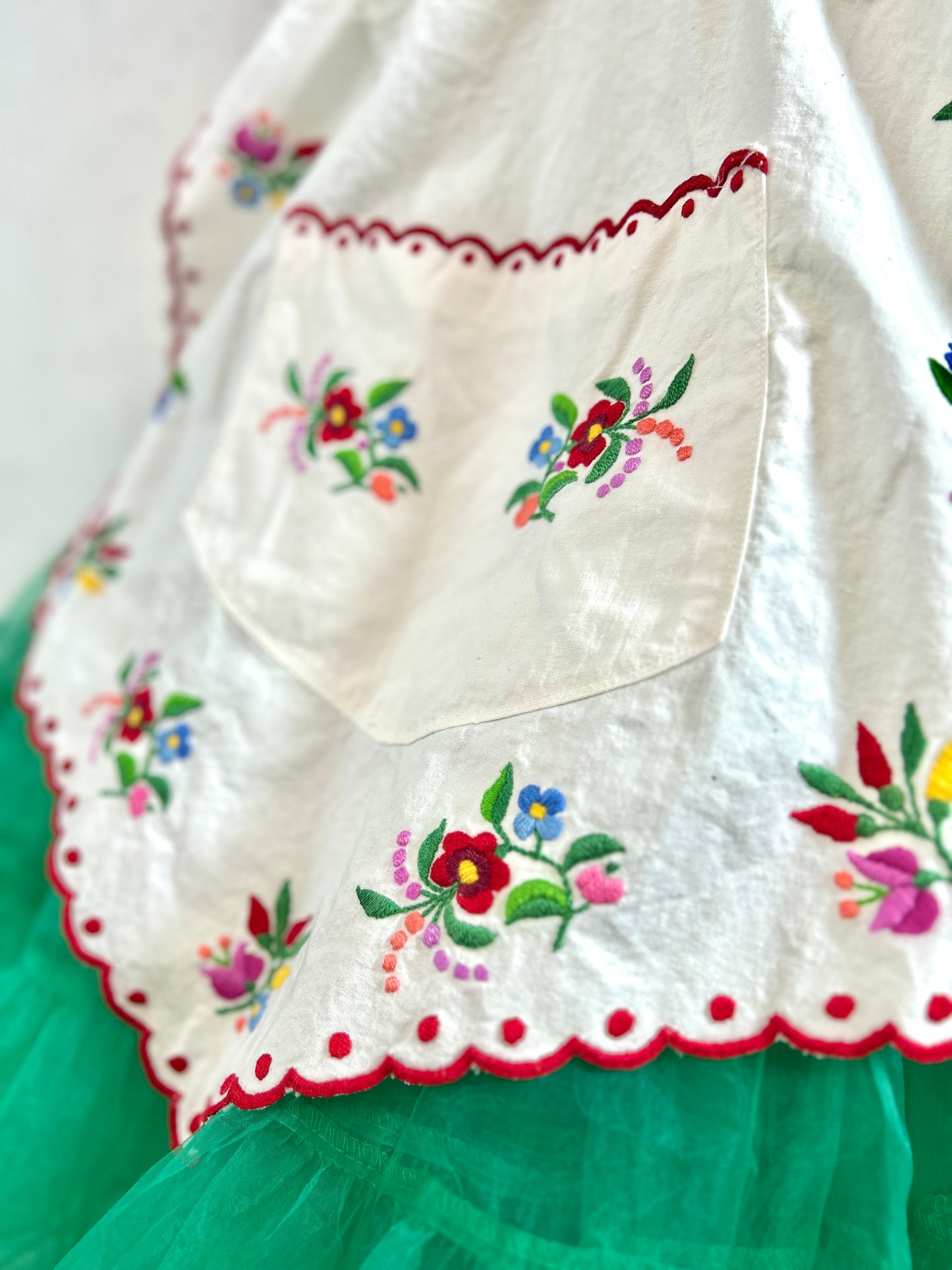 Vintage Embroidery Apron [A31292]
