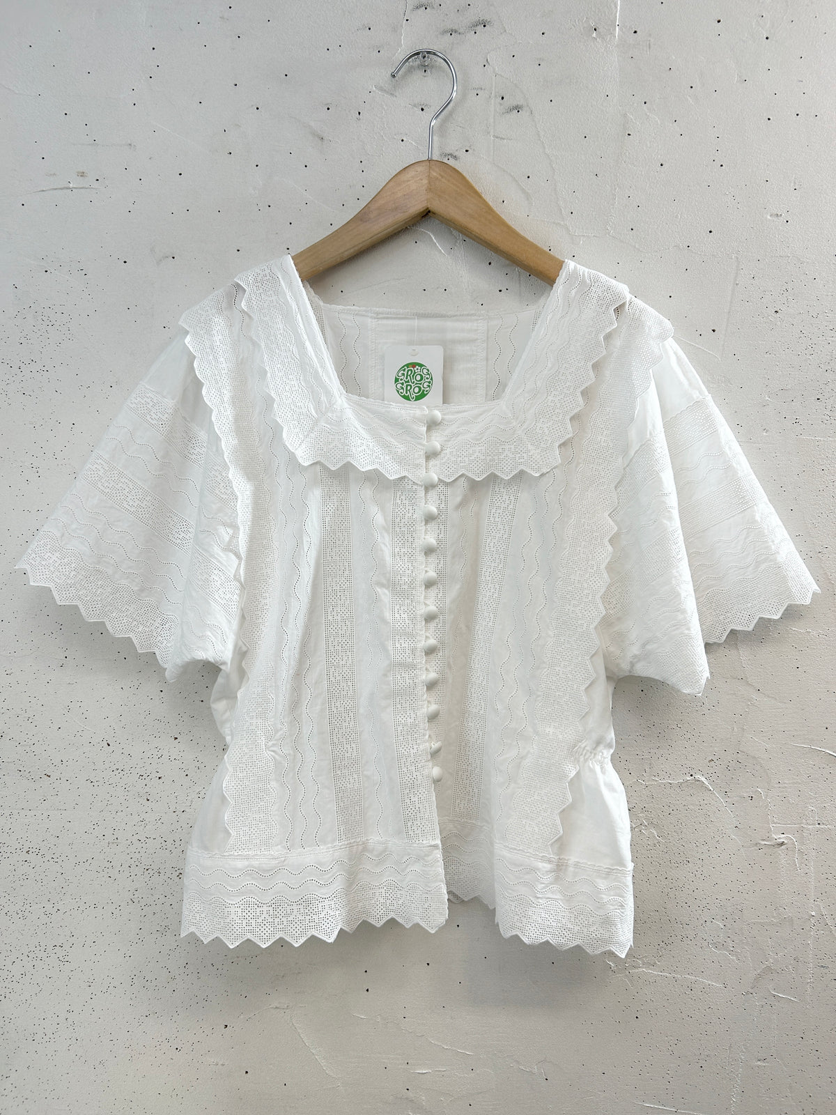 Vintage White Blouse [J34318]