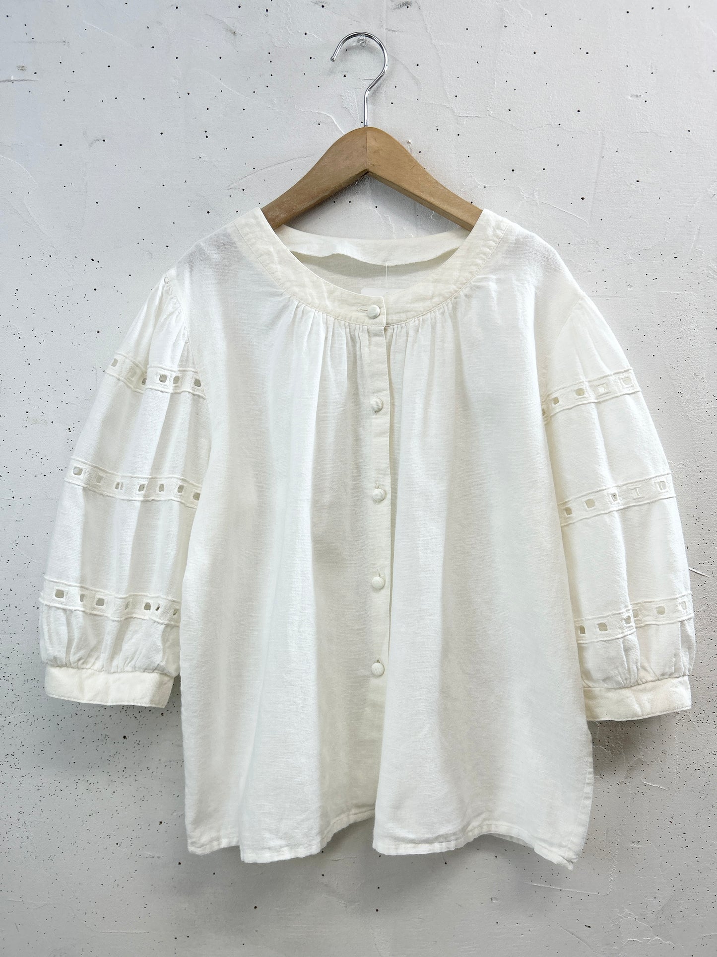 Vintage White Blouse [C31843]