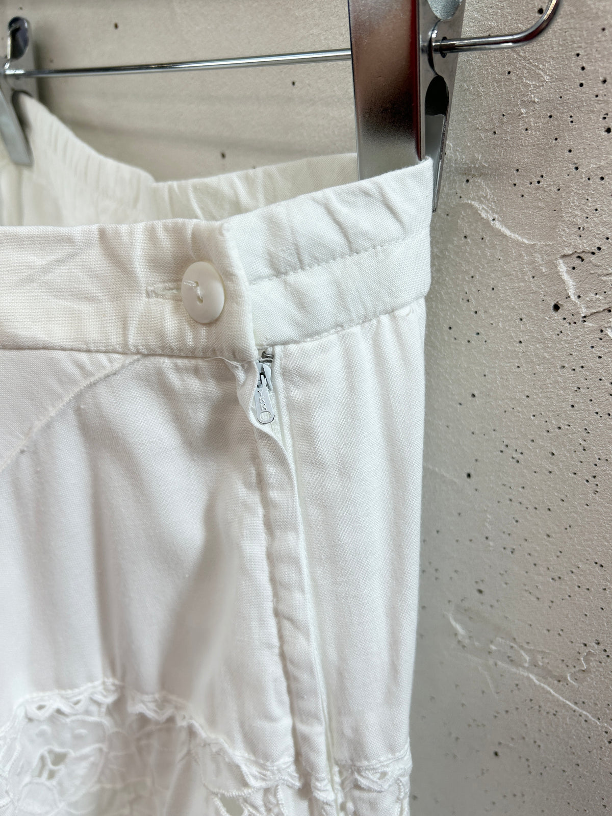 Vintage White Cutwork Skirt [J34077]