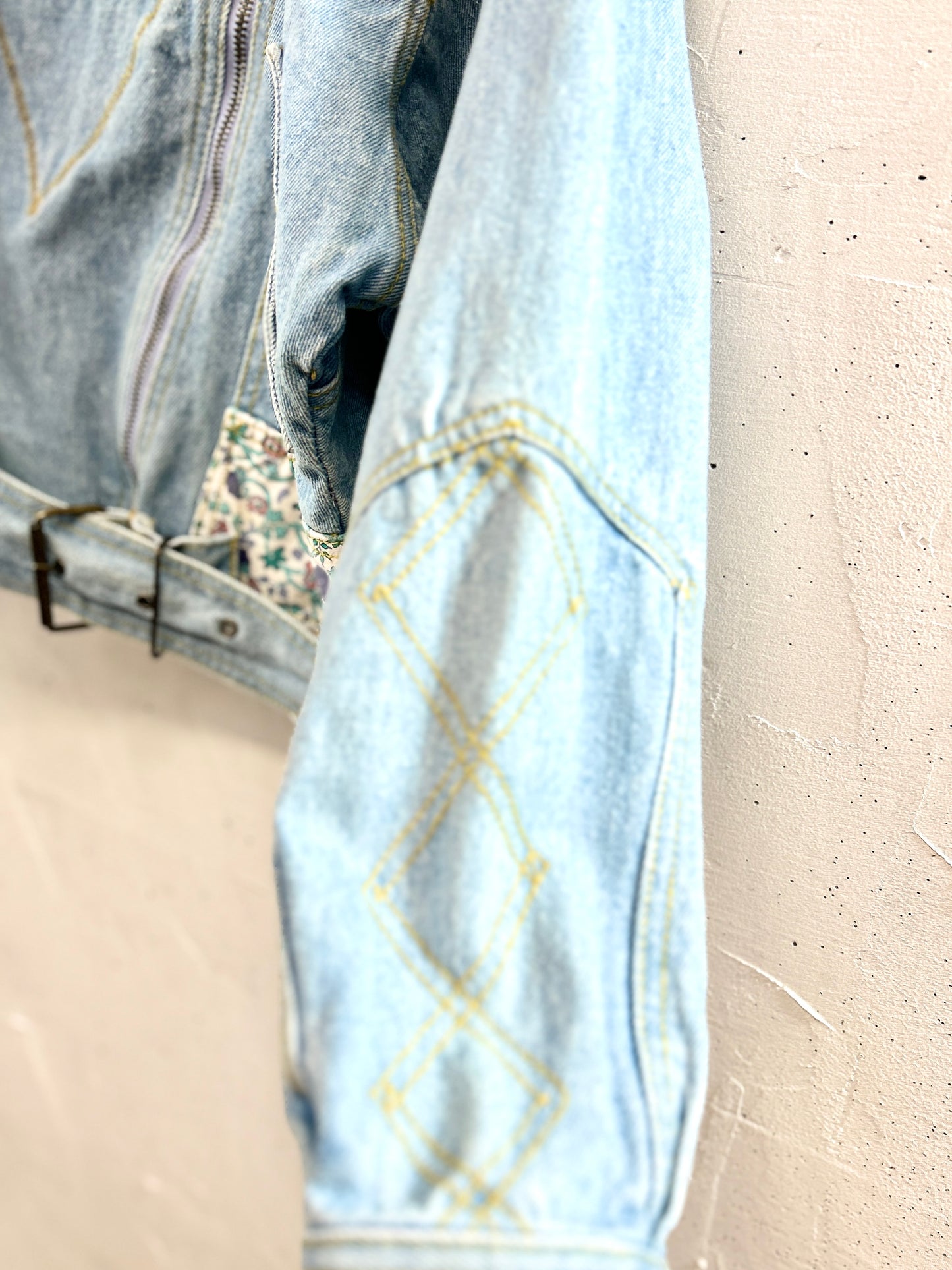 Vintage Denim Jacket [B31569]