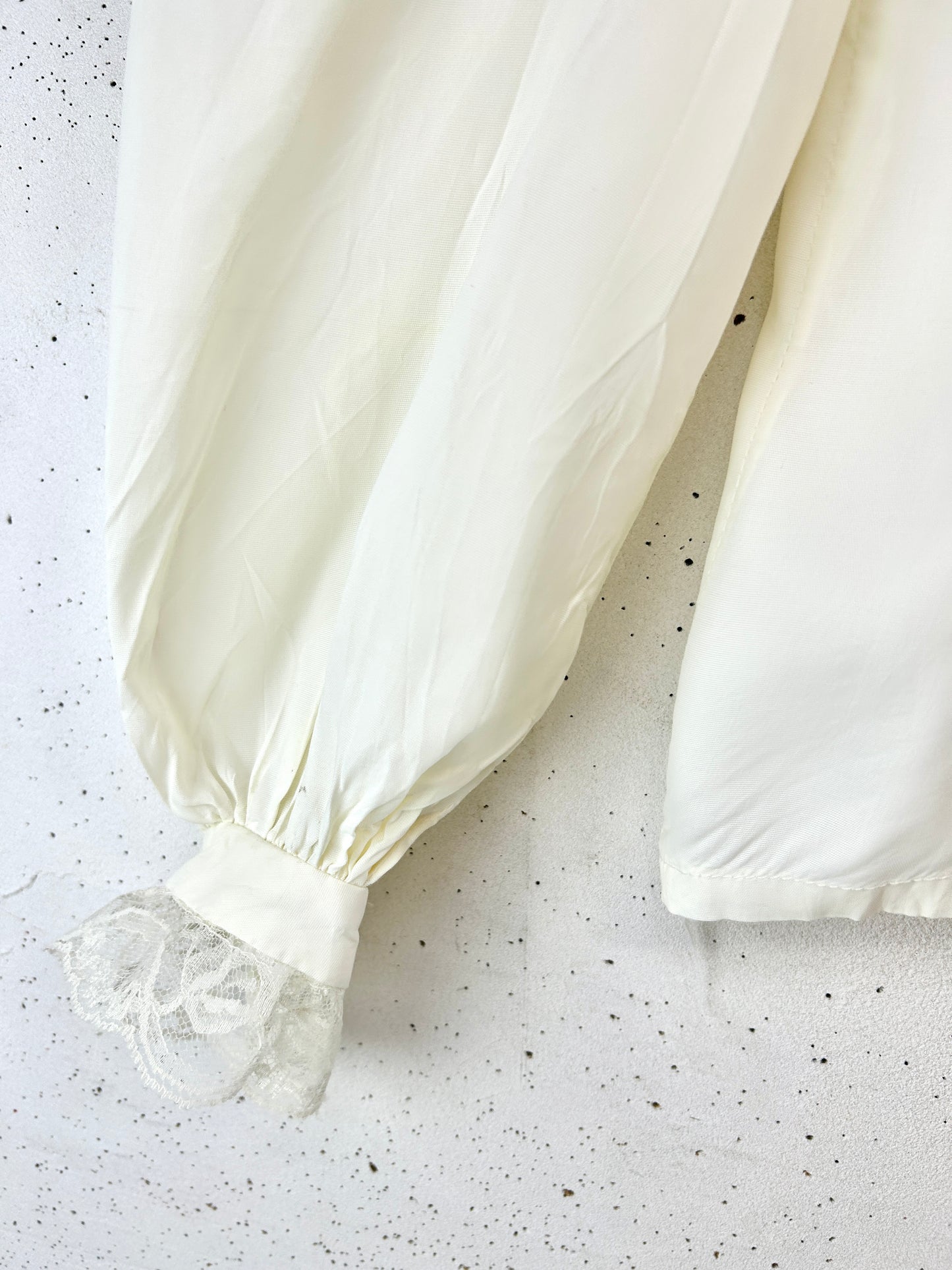 Vintage White Blouse [H33504]