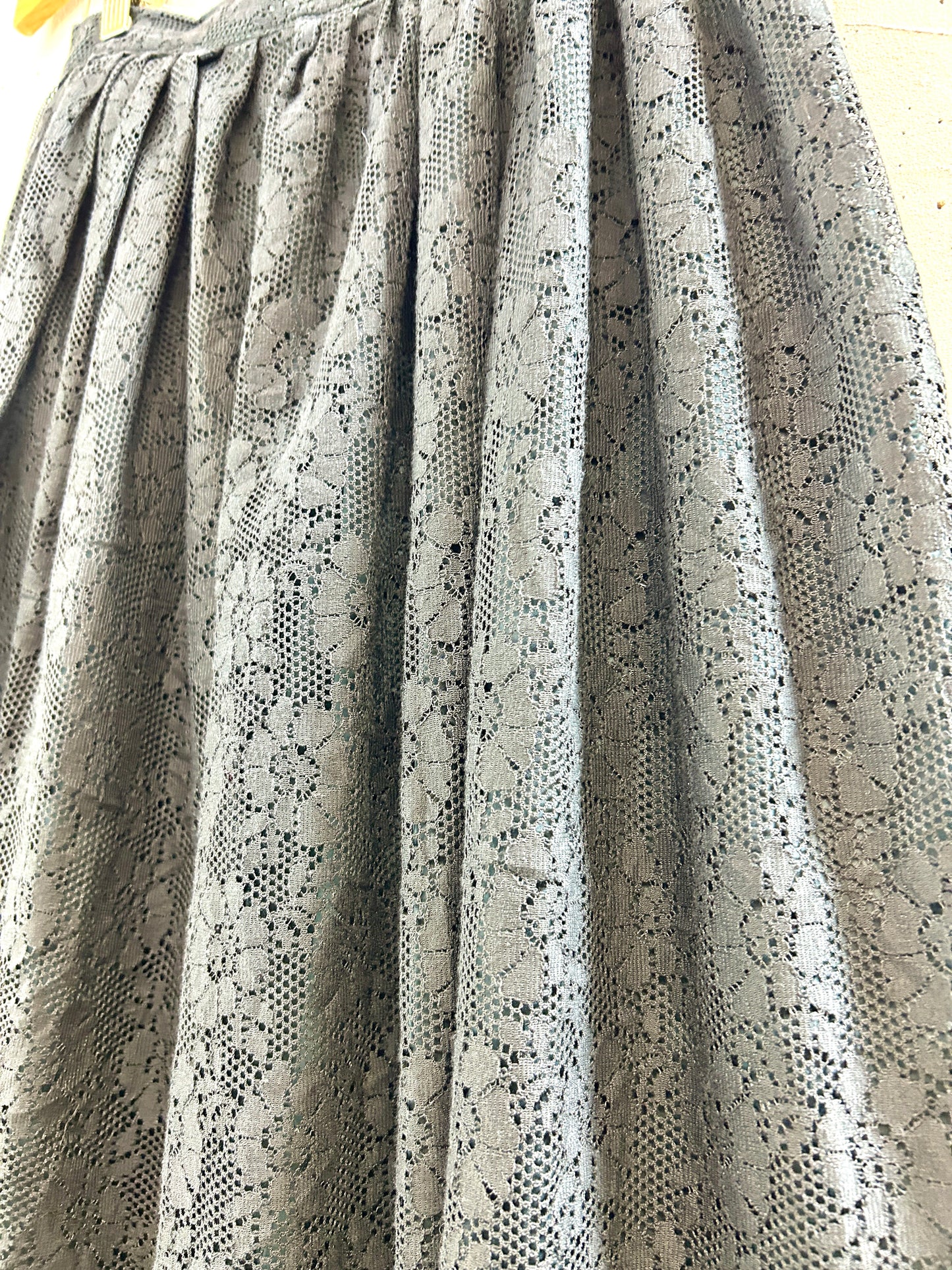 Vintage Lace Skirt [F32860]