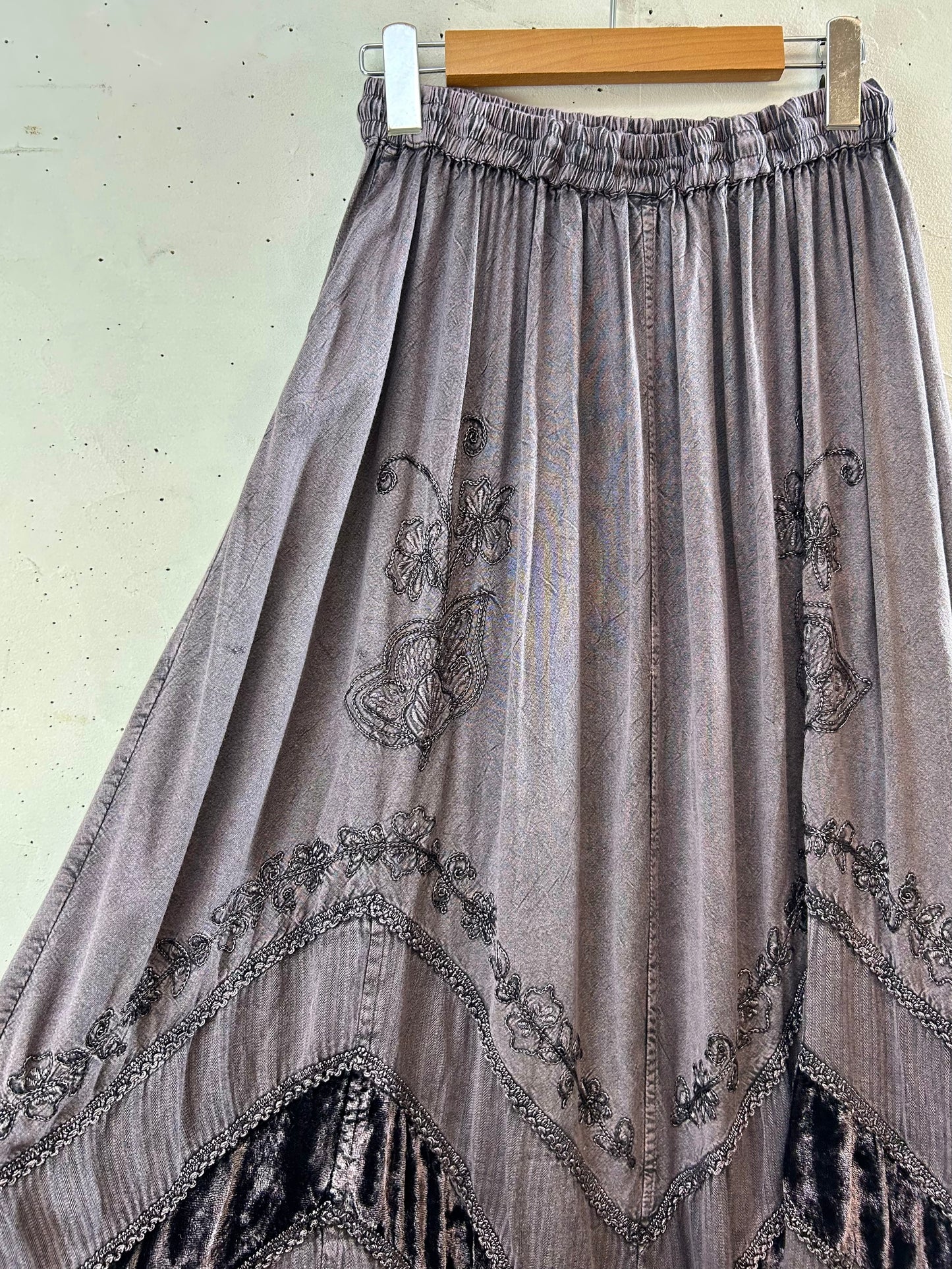 Vintage Viscose Skirt [G30659]