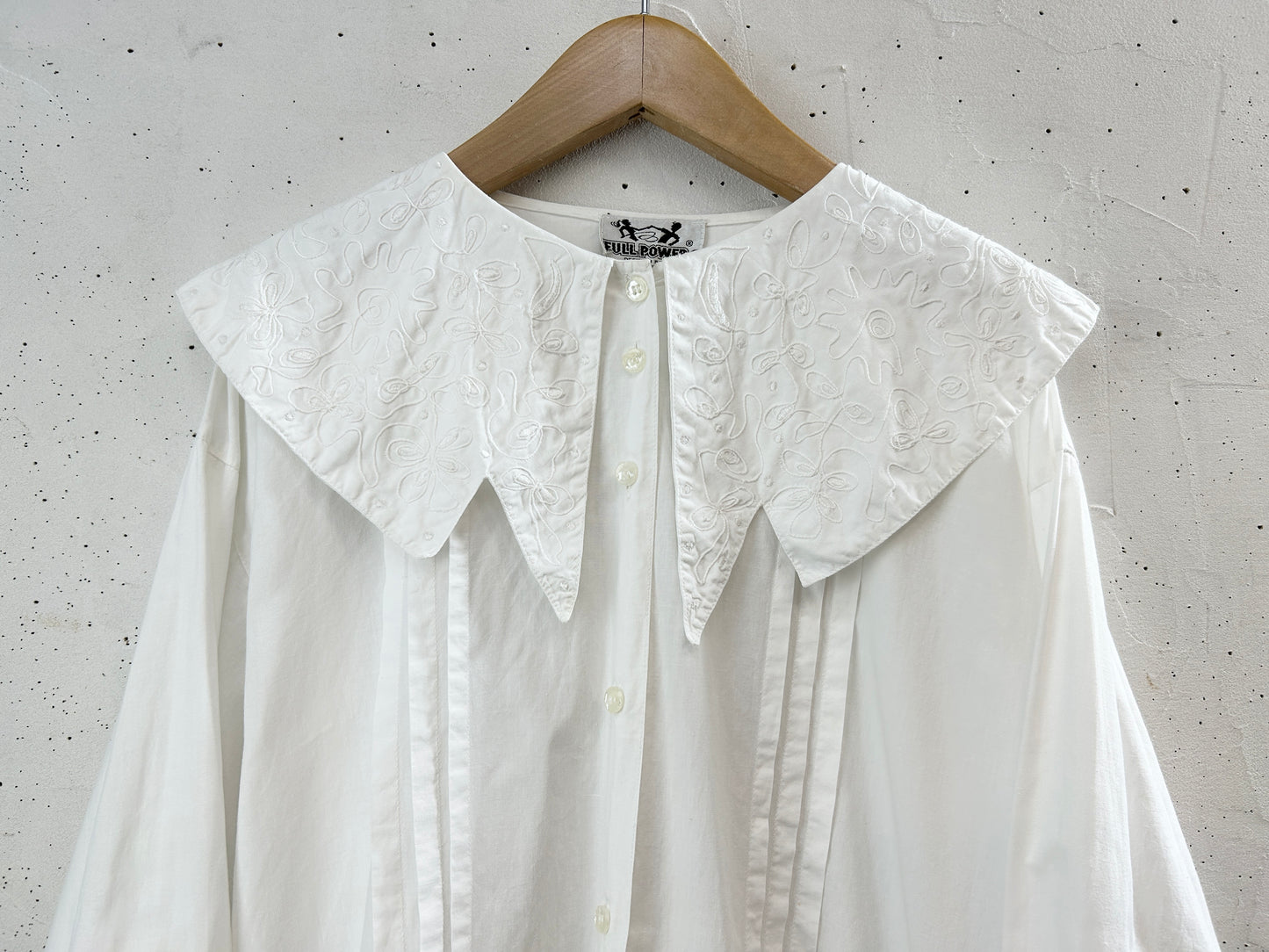 Vintage White Blouse [G32995]