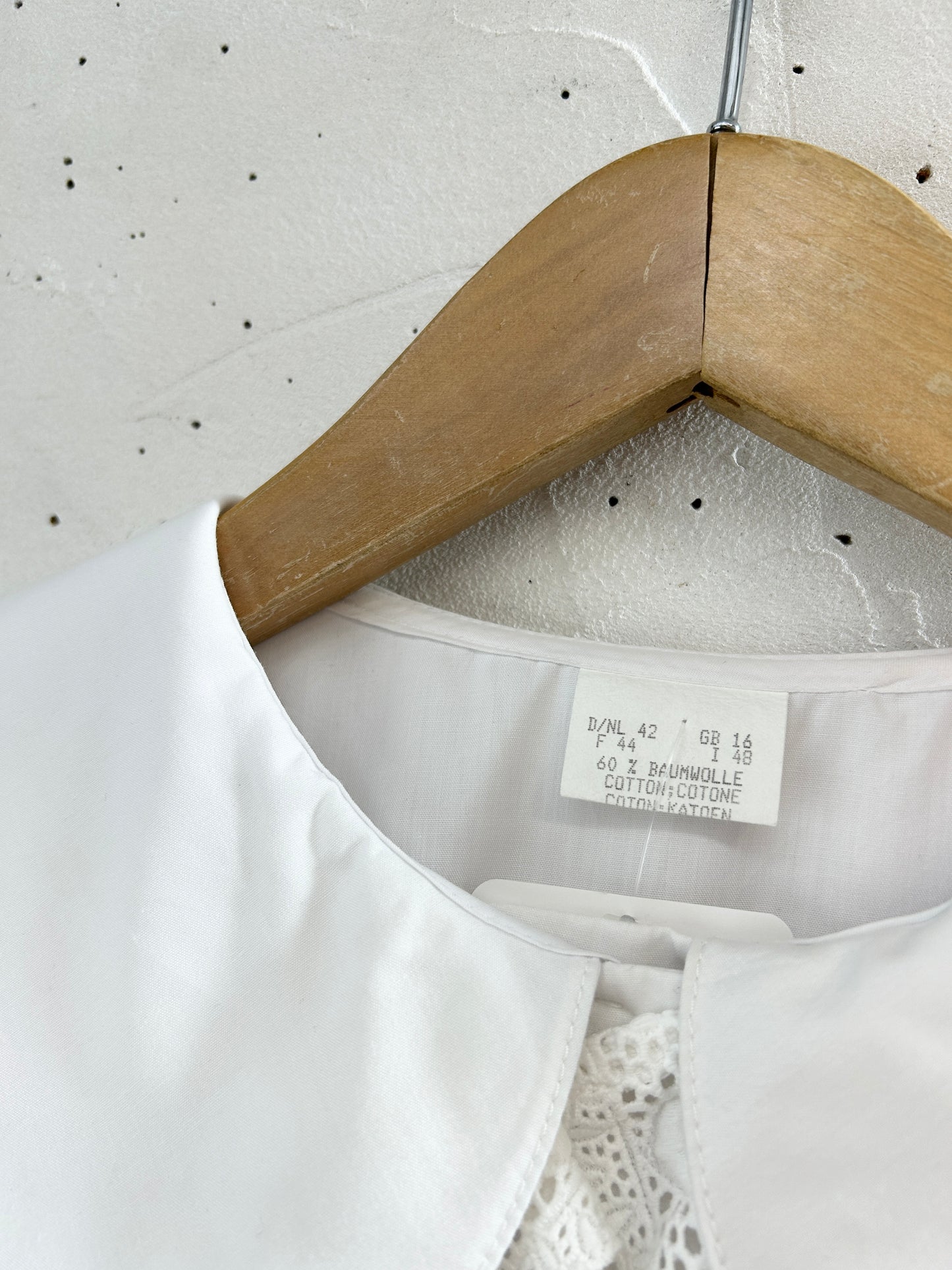 Vintage Tyrol Blouse [H33355]