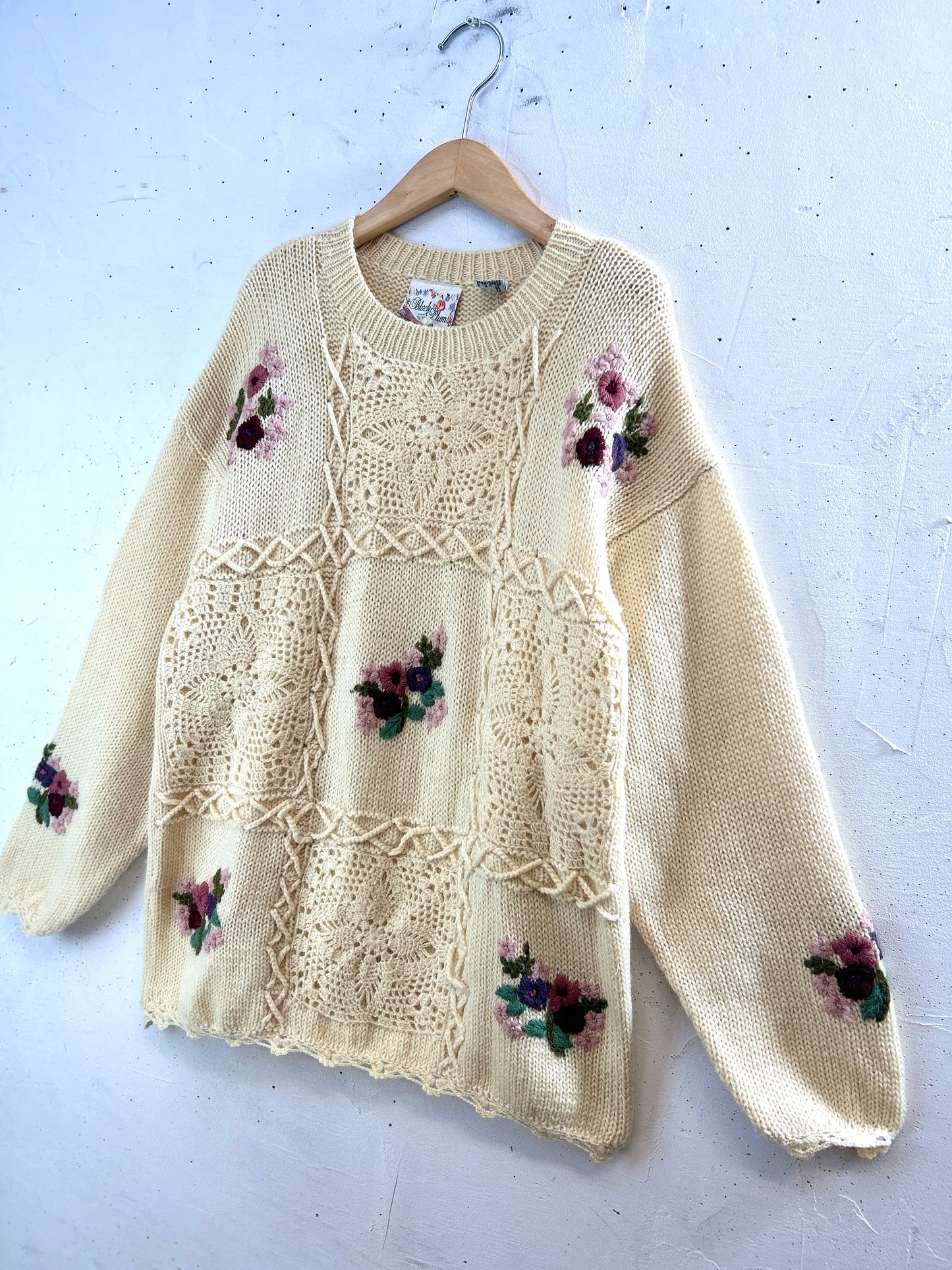 Vintage Knit Sweater [J30642]