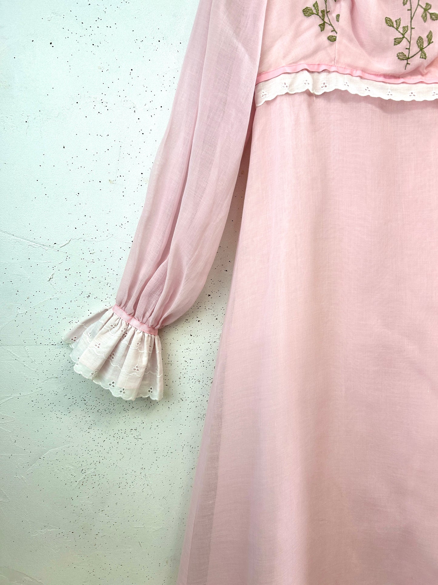 '70s Vintage Dress [E32546]