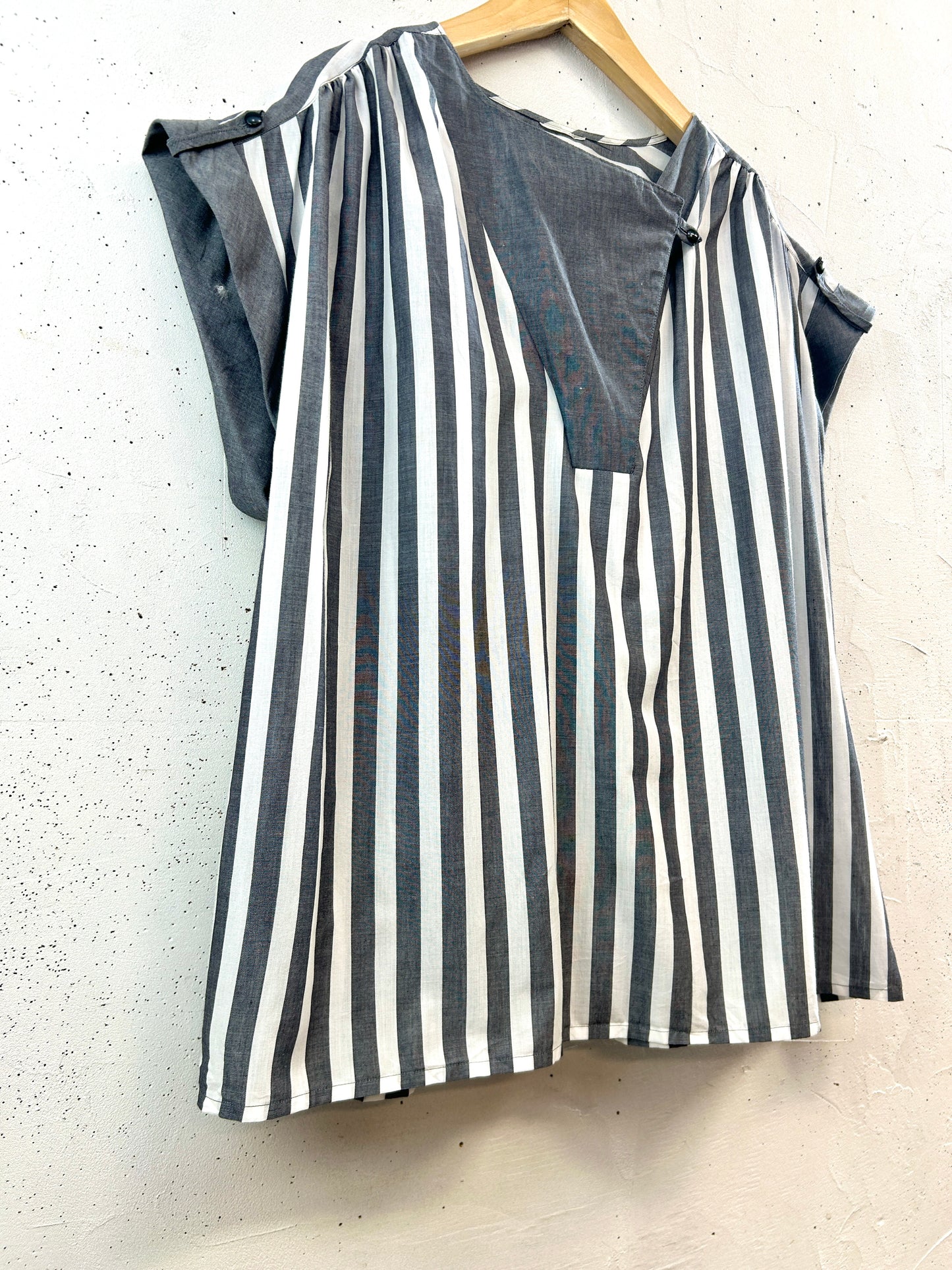 Vintage Tops [D32235]
