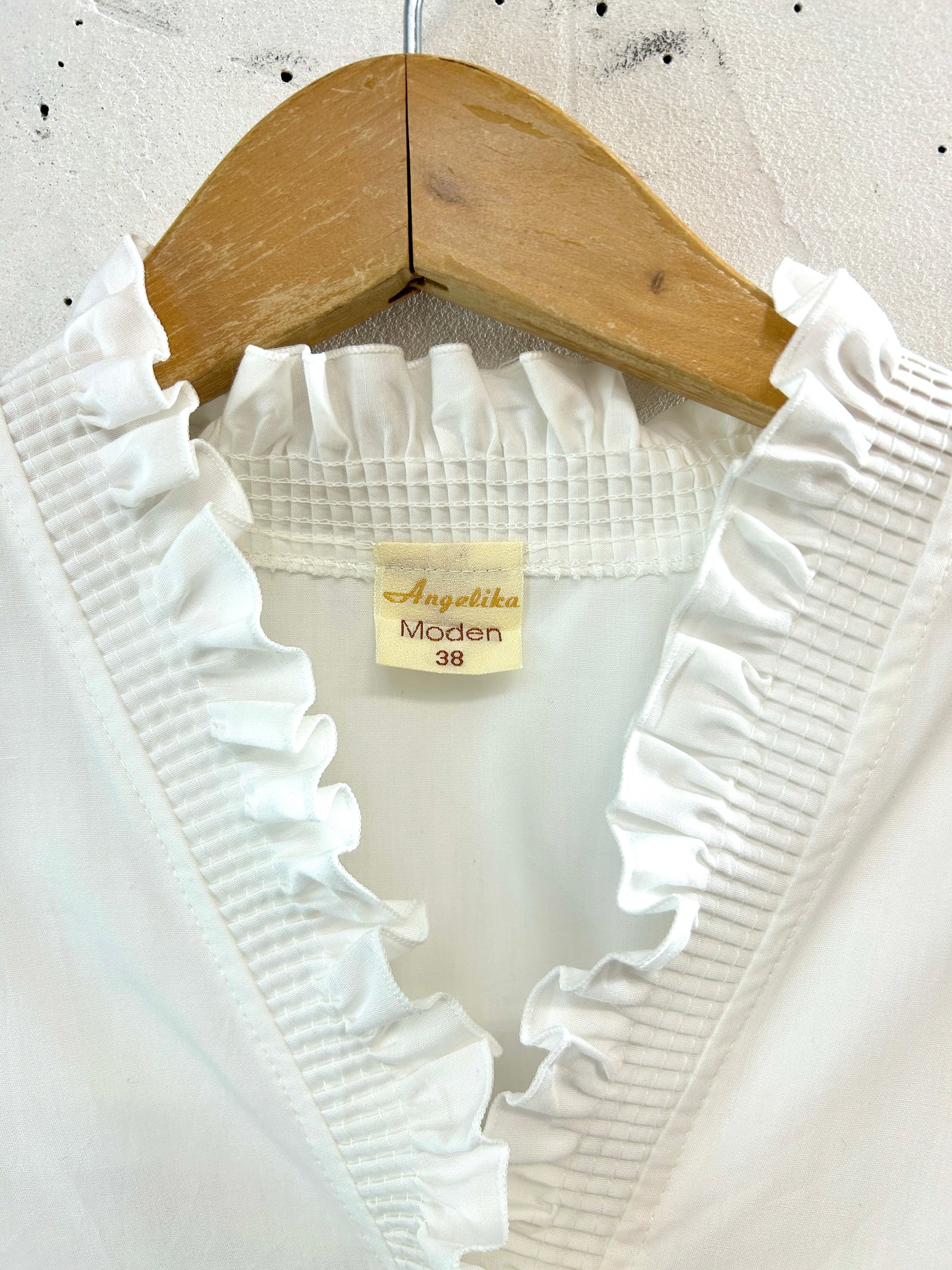 Vintage Tyrol Blouse  [B31696]