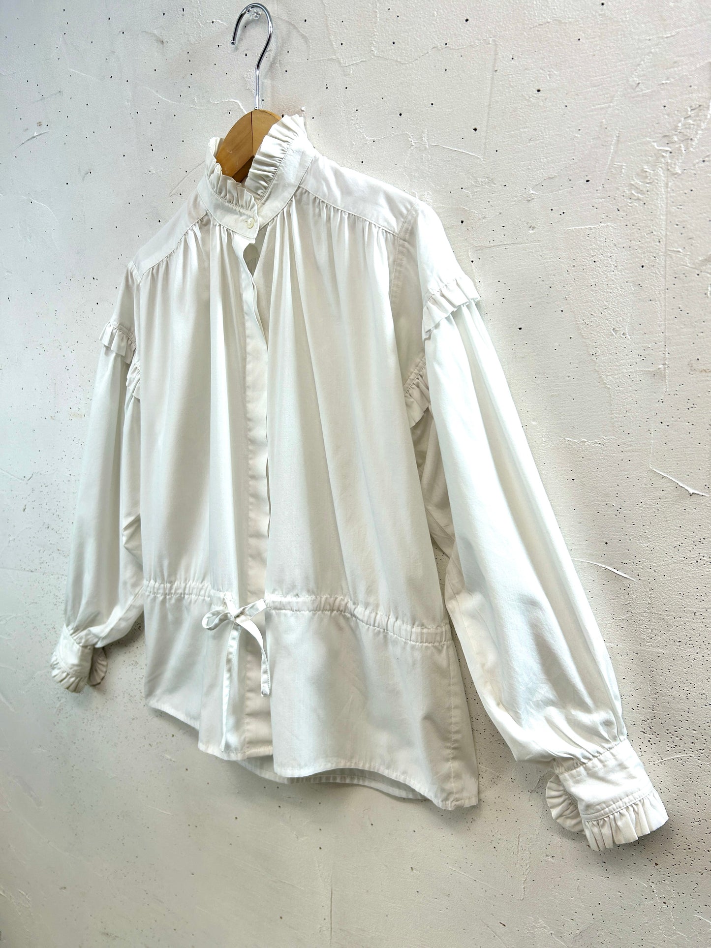 Vintage White Blouse [C31830]