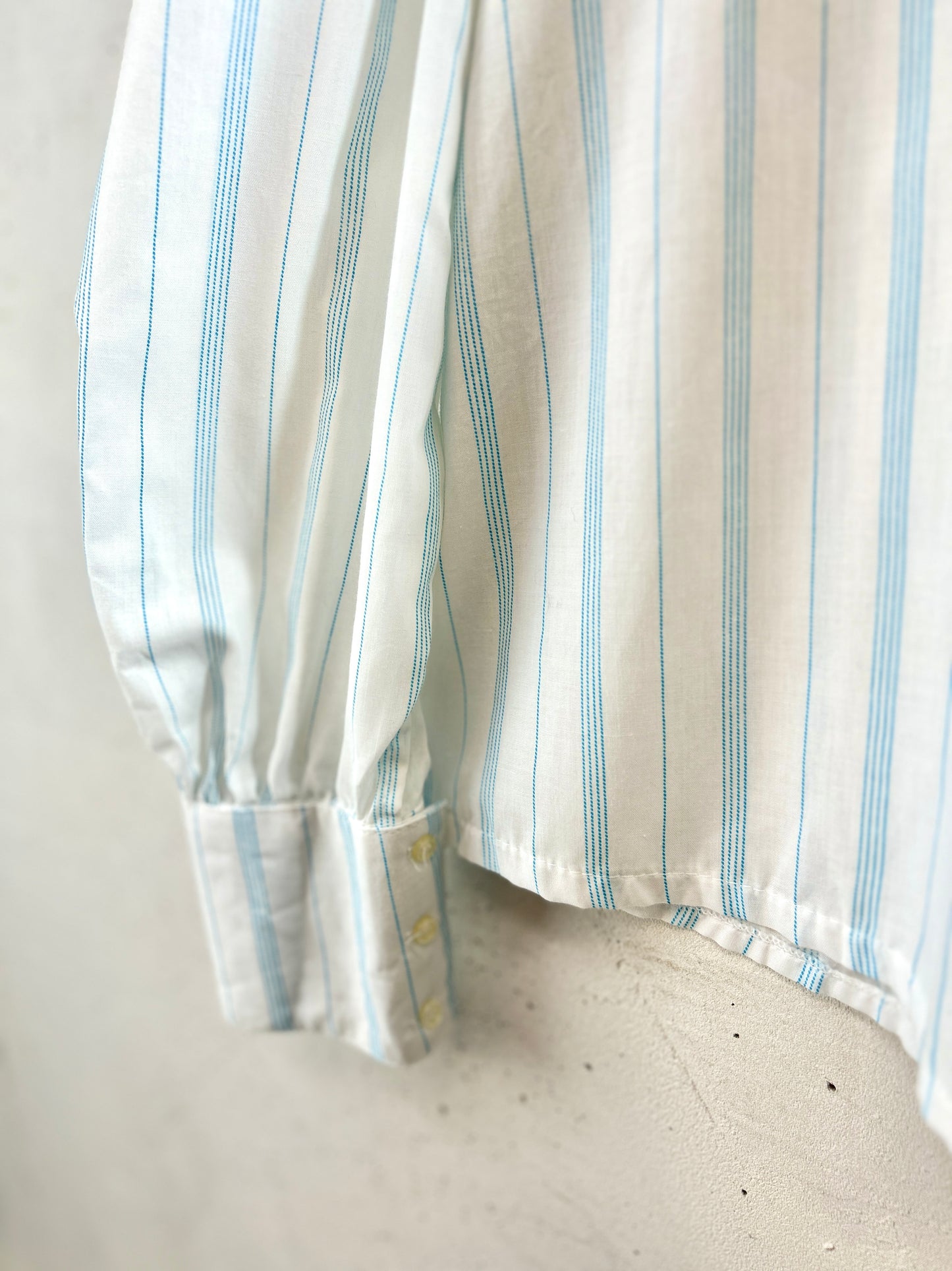 Vintage Blouse Made in France  [L30969]