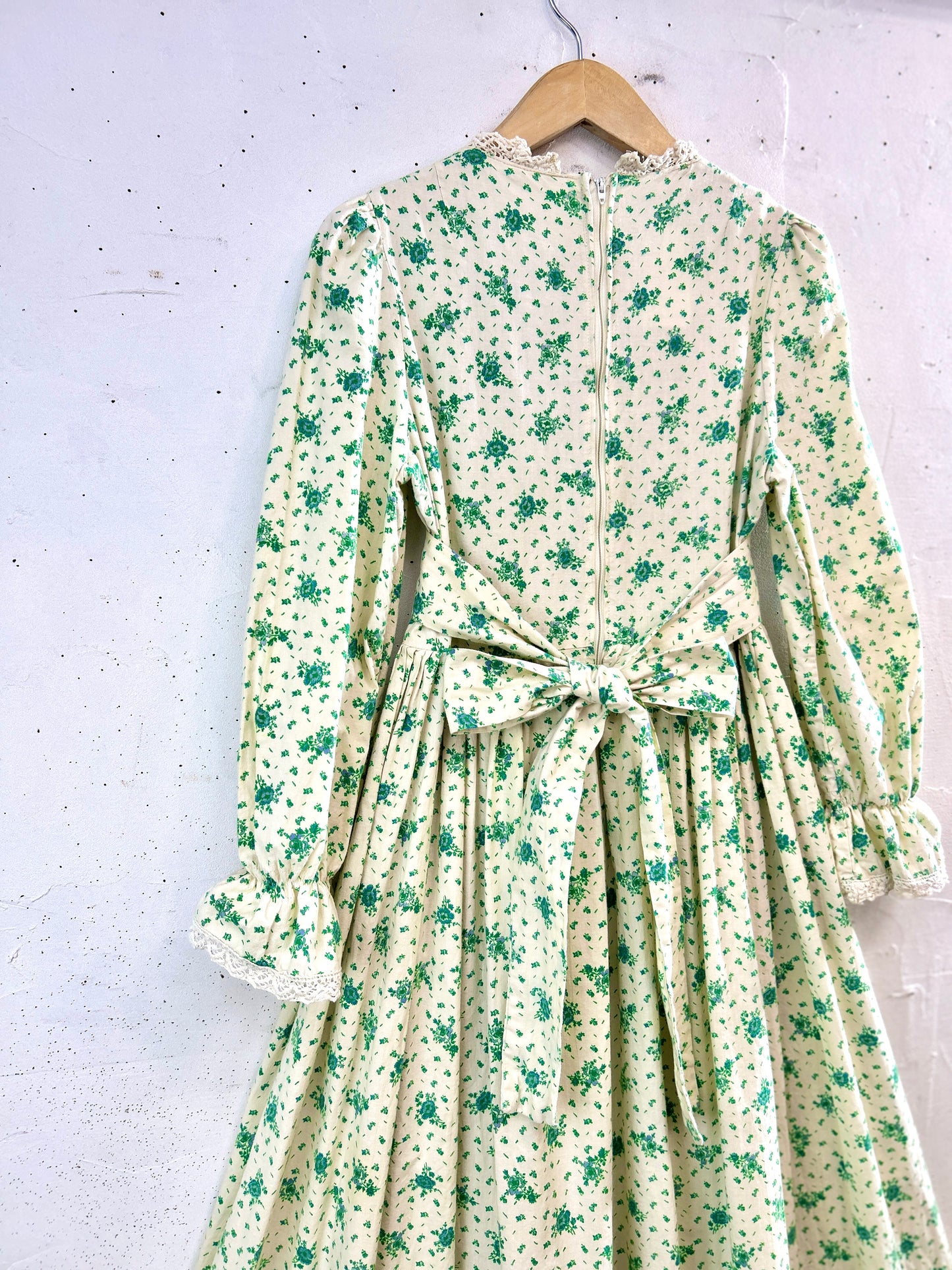 '70s Vintage Dress  [C31792]