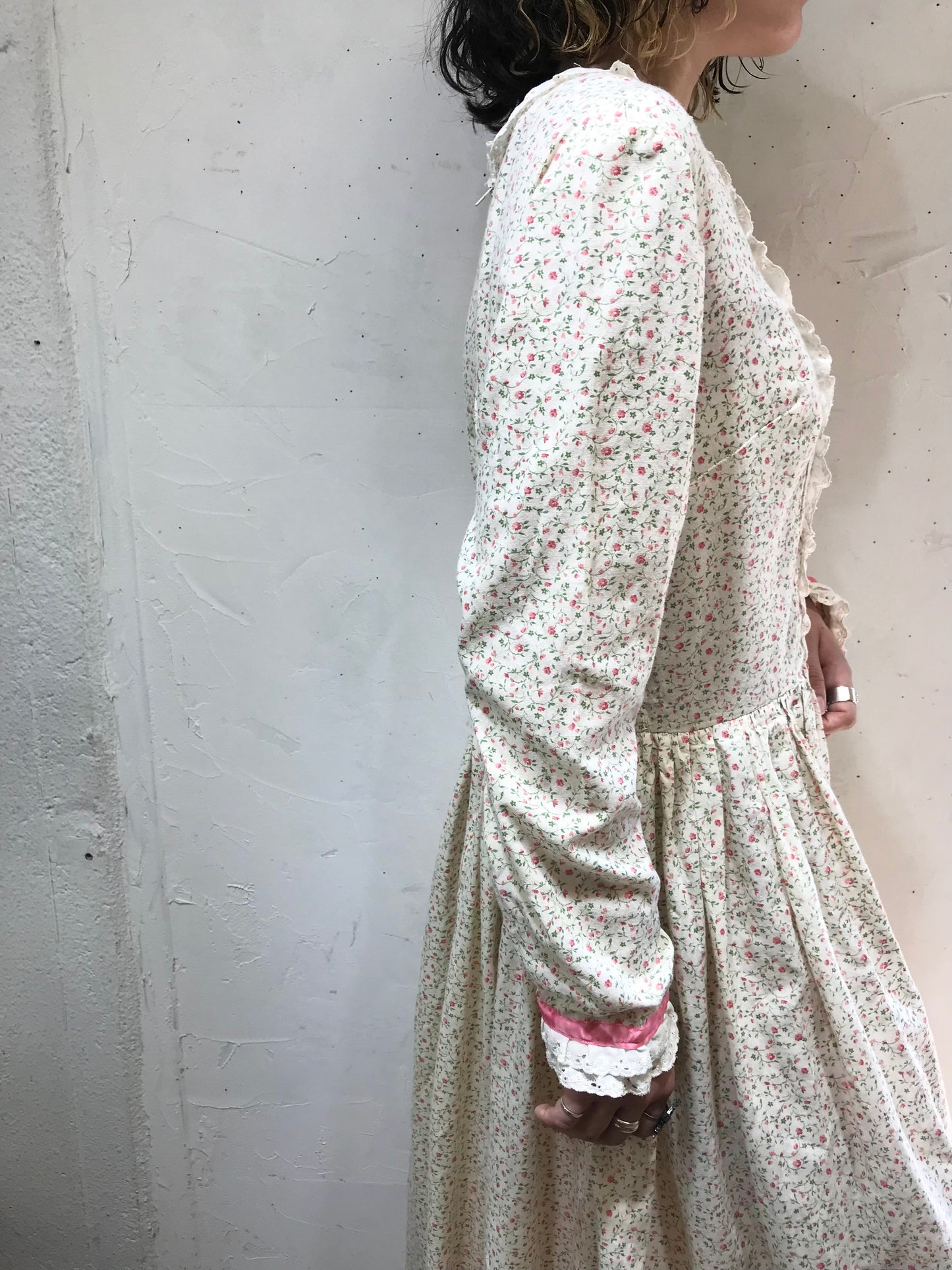 ’70s Vintage Flower Dress [G24598]