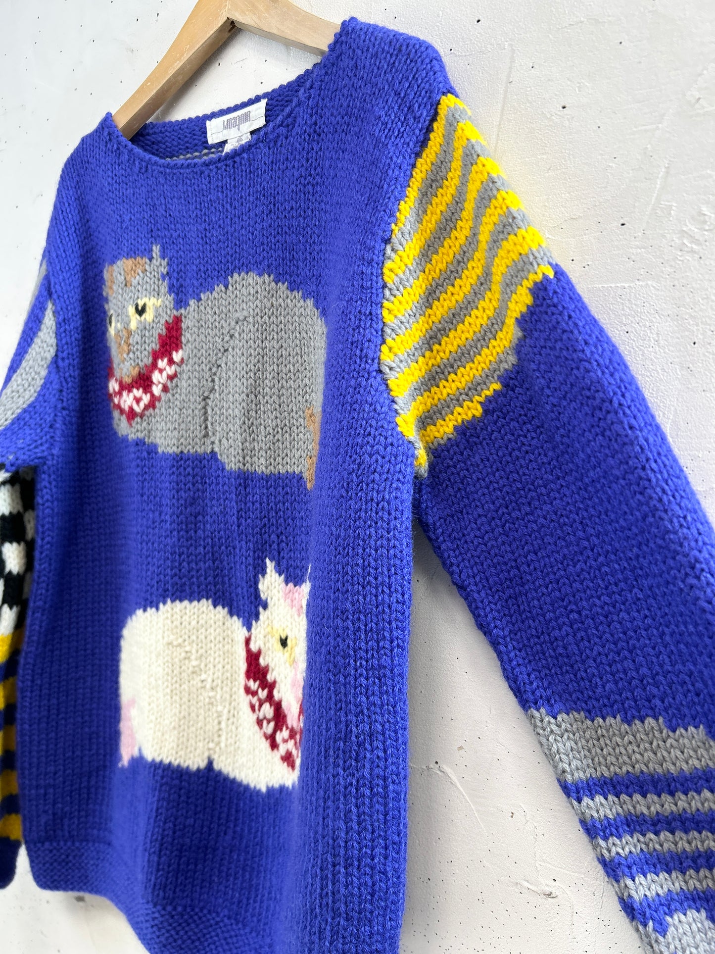 Vintage Hand Knit Sweater [A31326]