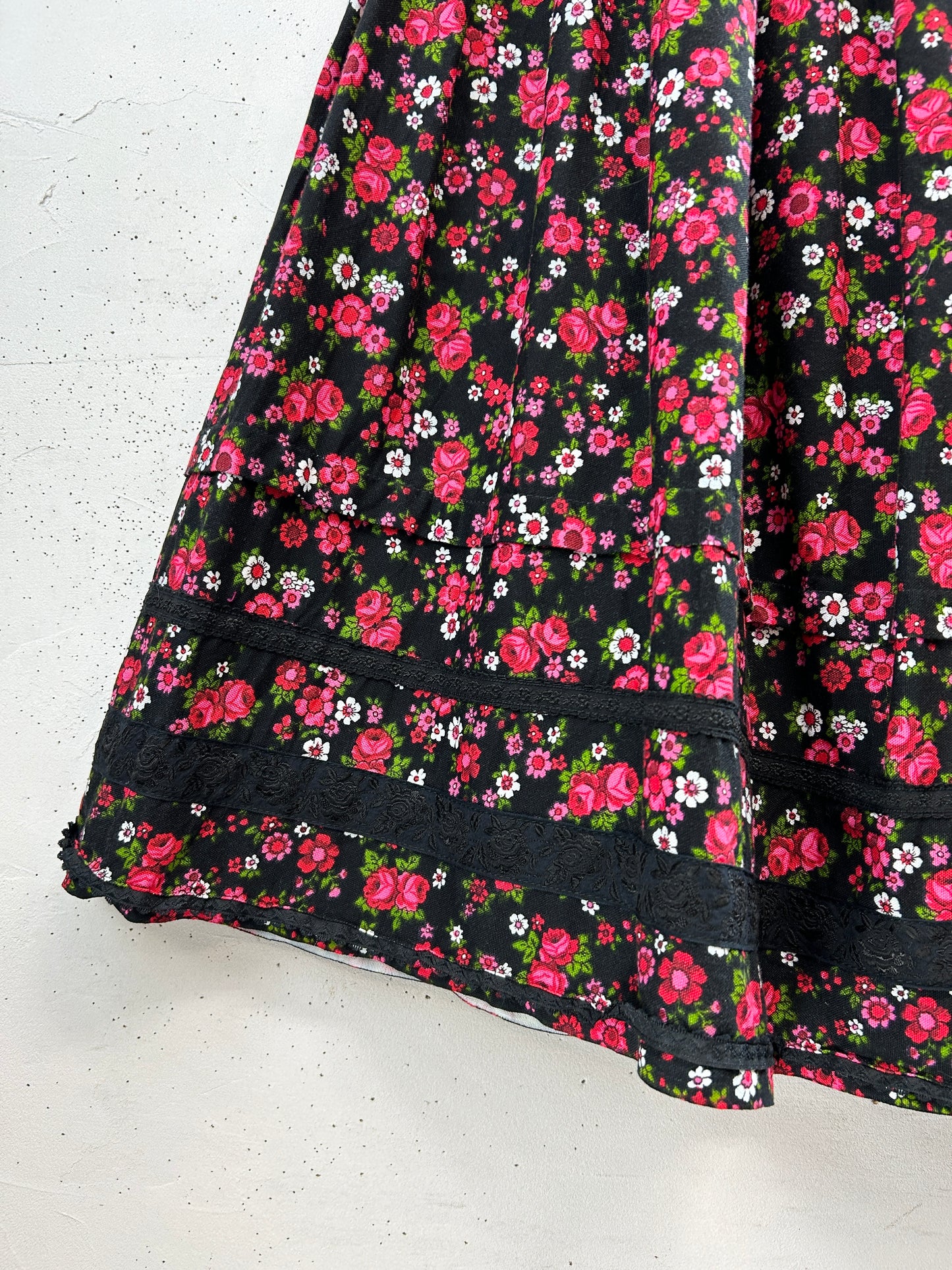 Vintage Tyrol Skirt  [A31337]