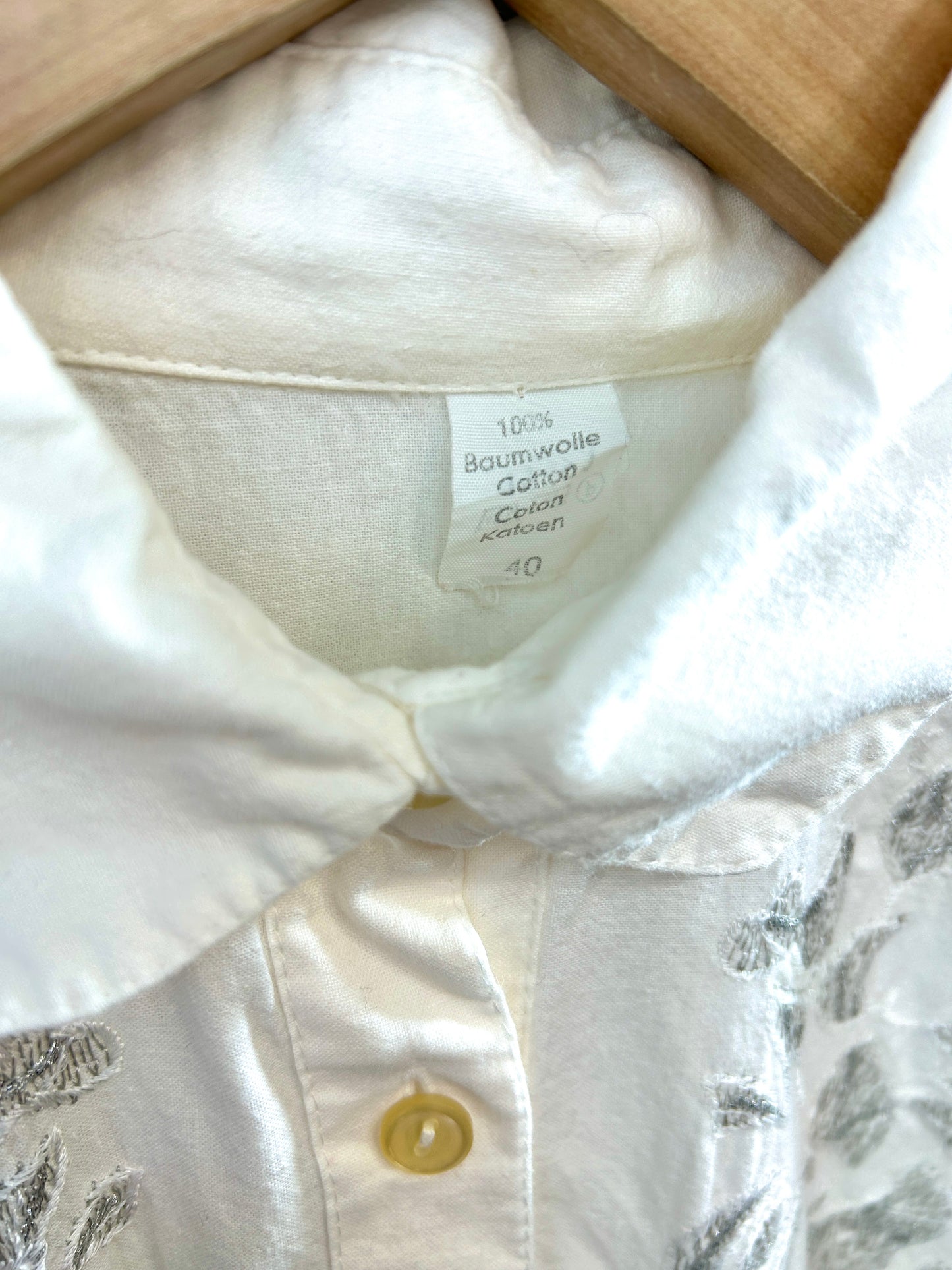 Vintage White Shirt  [L31022]