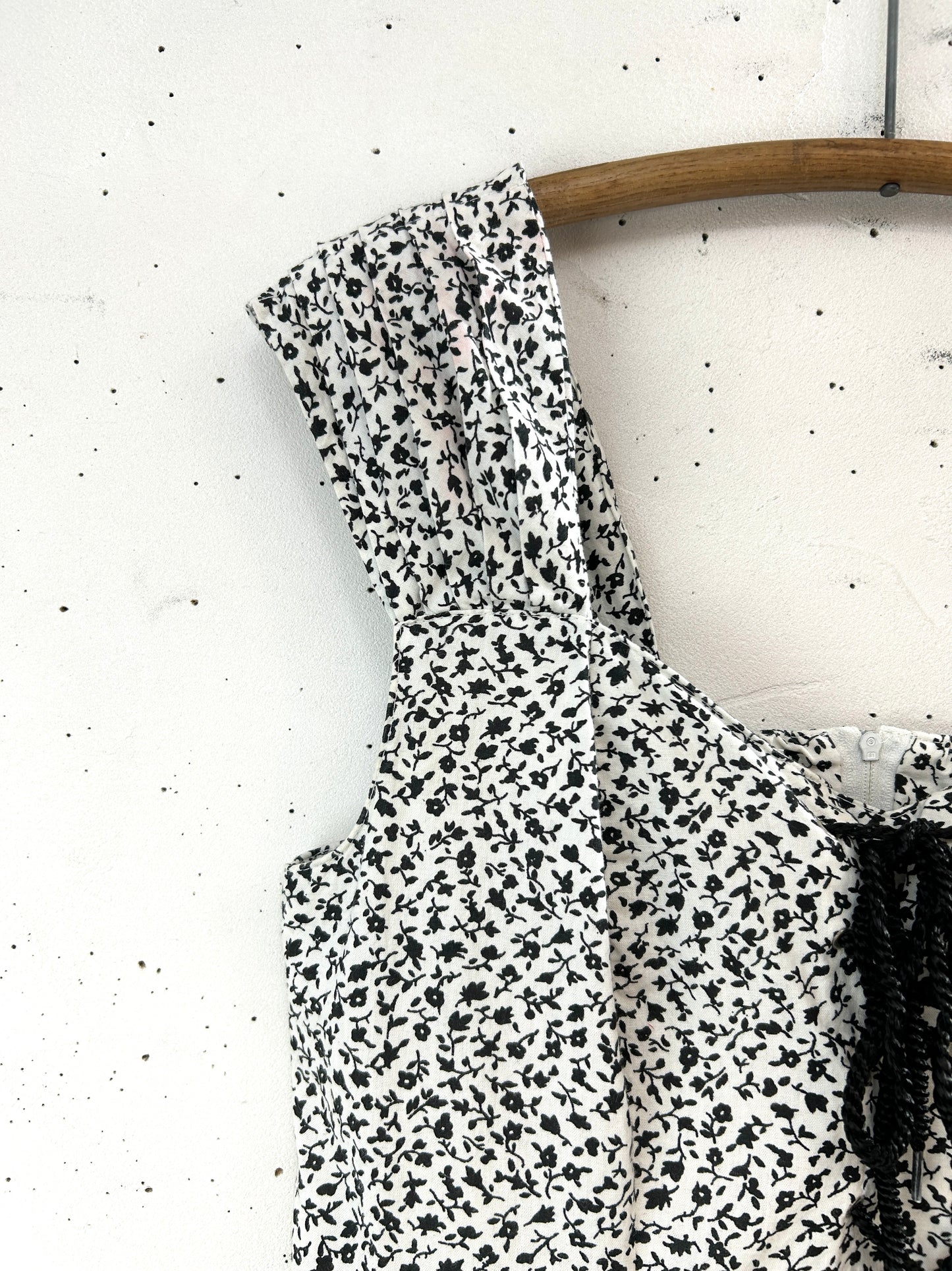 Vintage Dress [F32758]