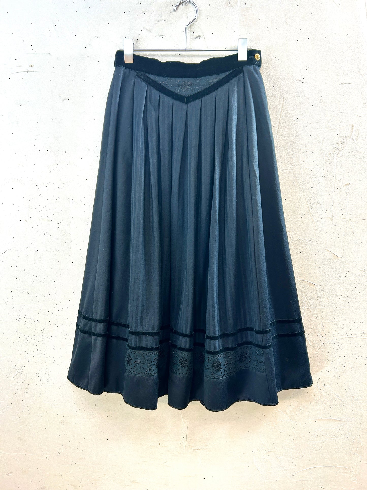Vintage Tyrol Skirt [I30375]