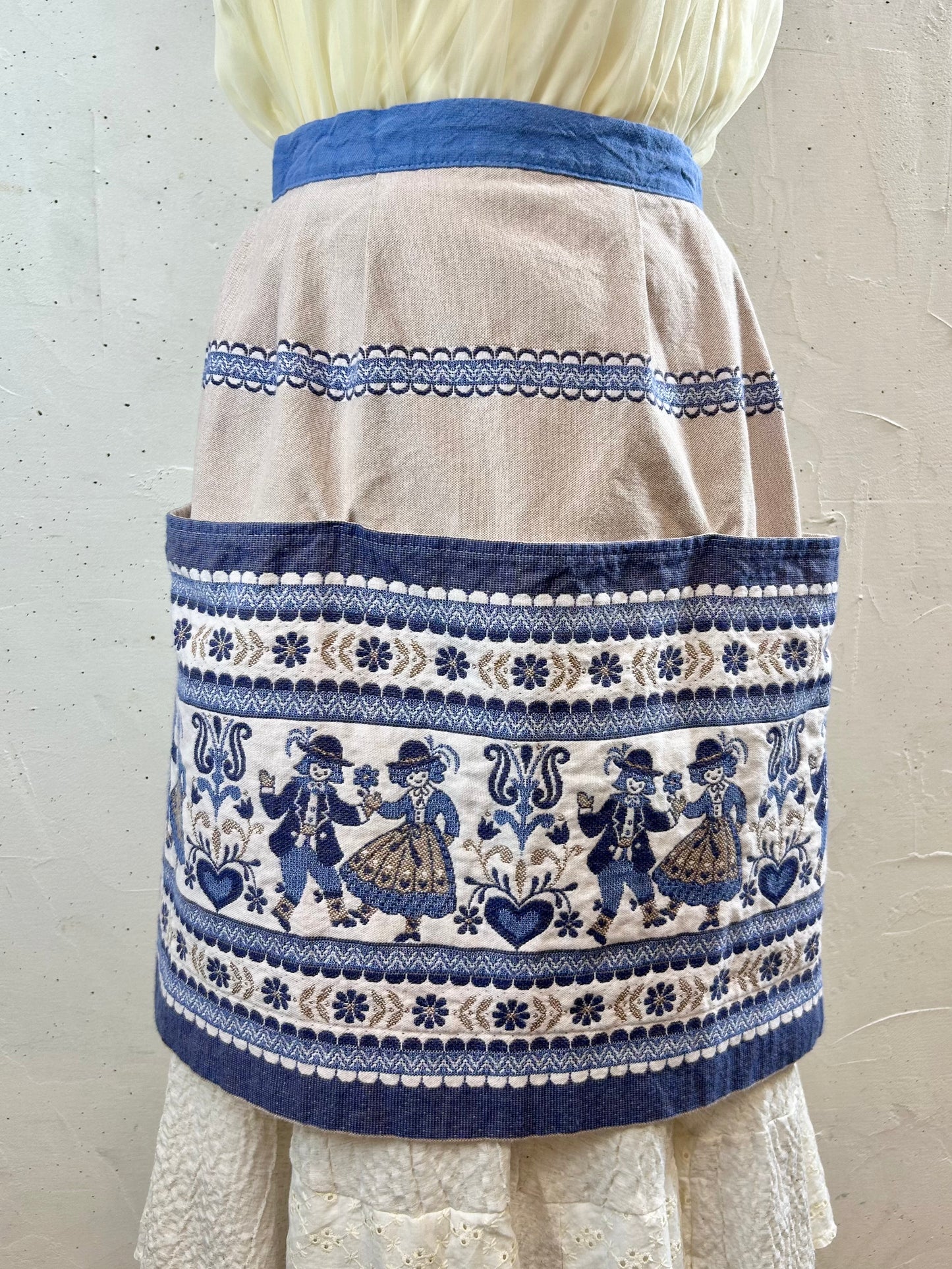 Vintage Tyrol Apron MADE IN AUSTRIA [G30715]