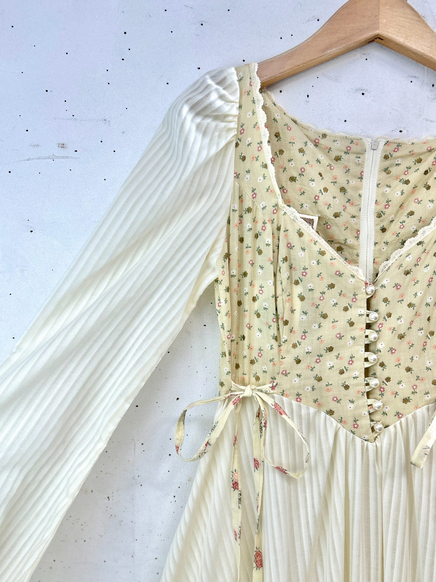 ’70s Vintage Dress〜GUNNE SAX〜[B31618]