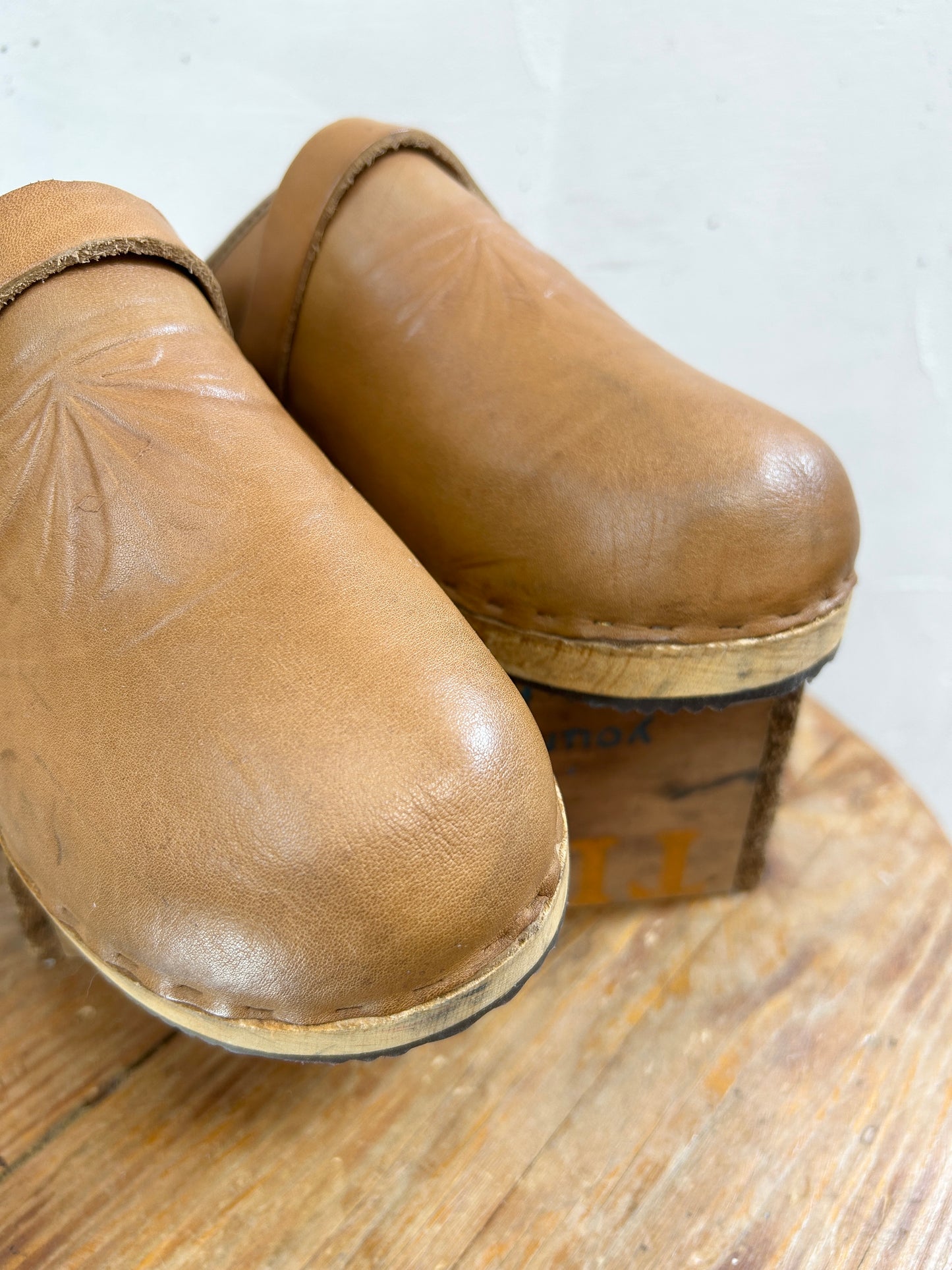 Vintage Sandal [G33275]