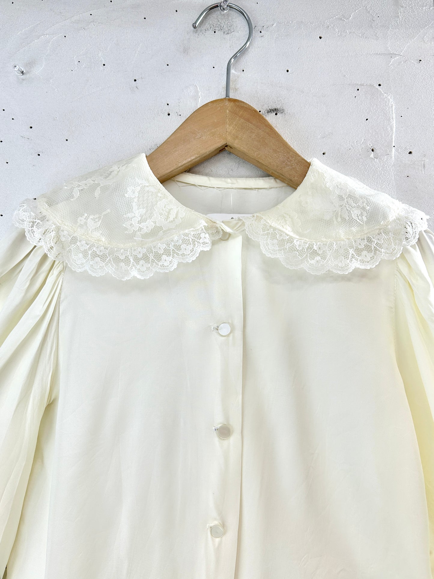 Vintage White Blouse [H33504]