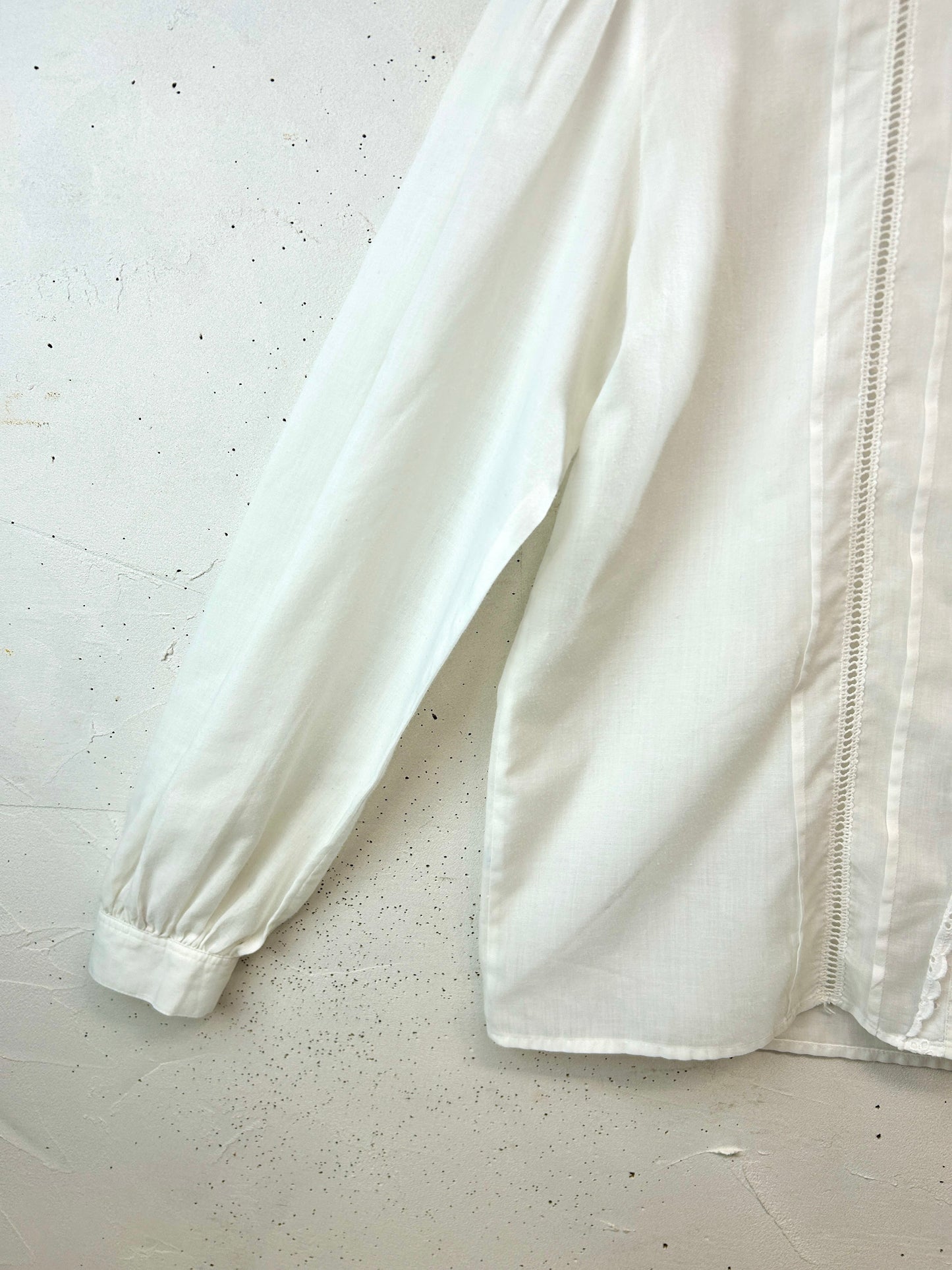 Vintage White Blouse [B31584]