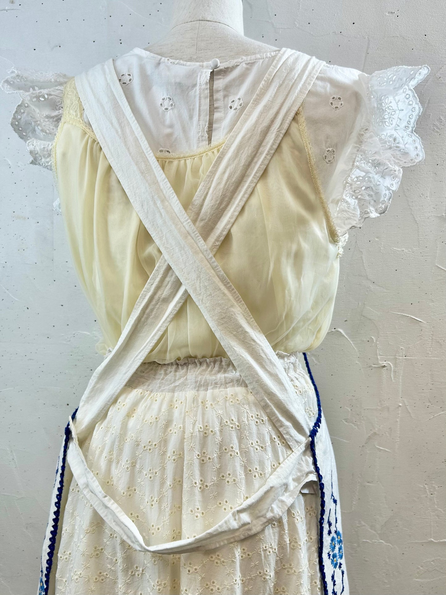 Vintage Embroidery Apron [G30718]
