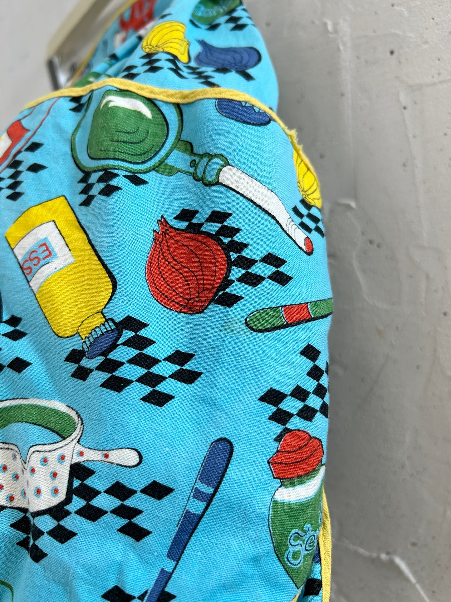 Vintage Apron [H33348]