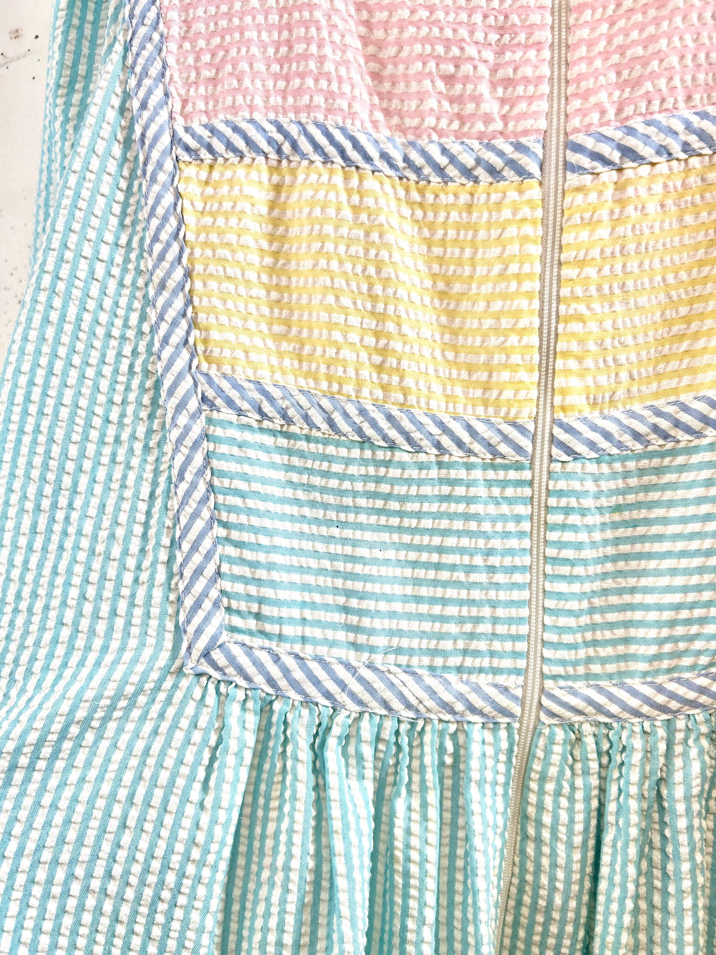 '70s Vintage Dress [E32393]