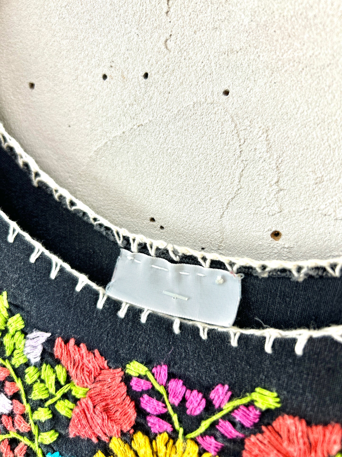 Vintage Mexican Embroiled Dress [H30819]