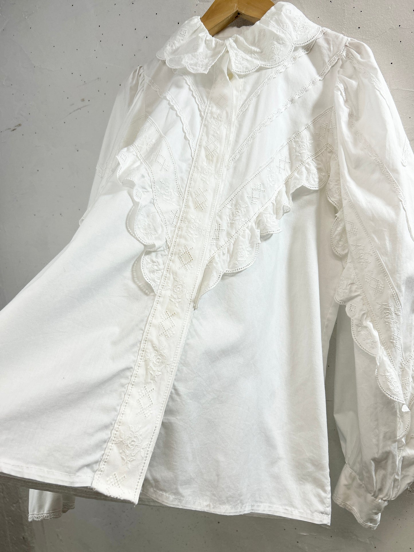 Vintage Tyrol Blouse [A31302]