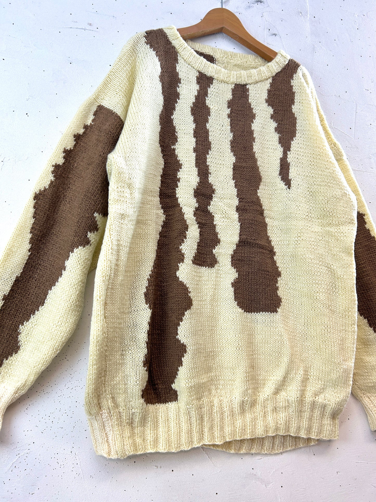 Vintage Hand Knit Sweater [J30522]