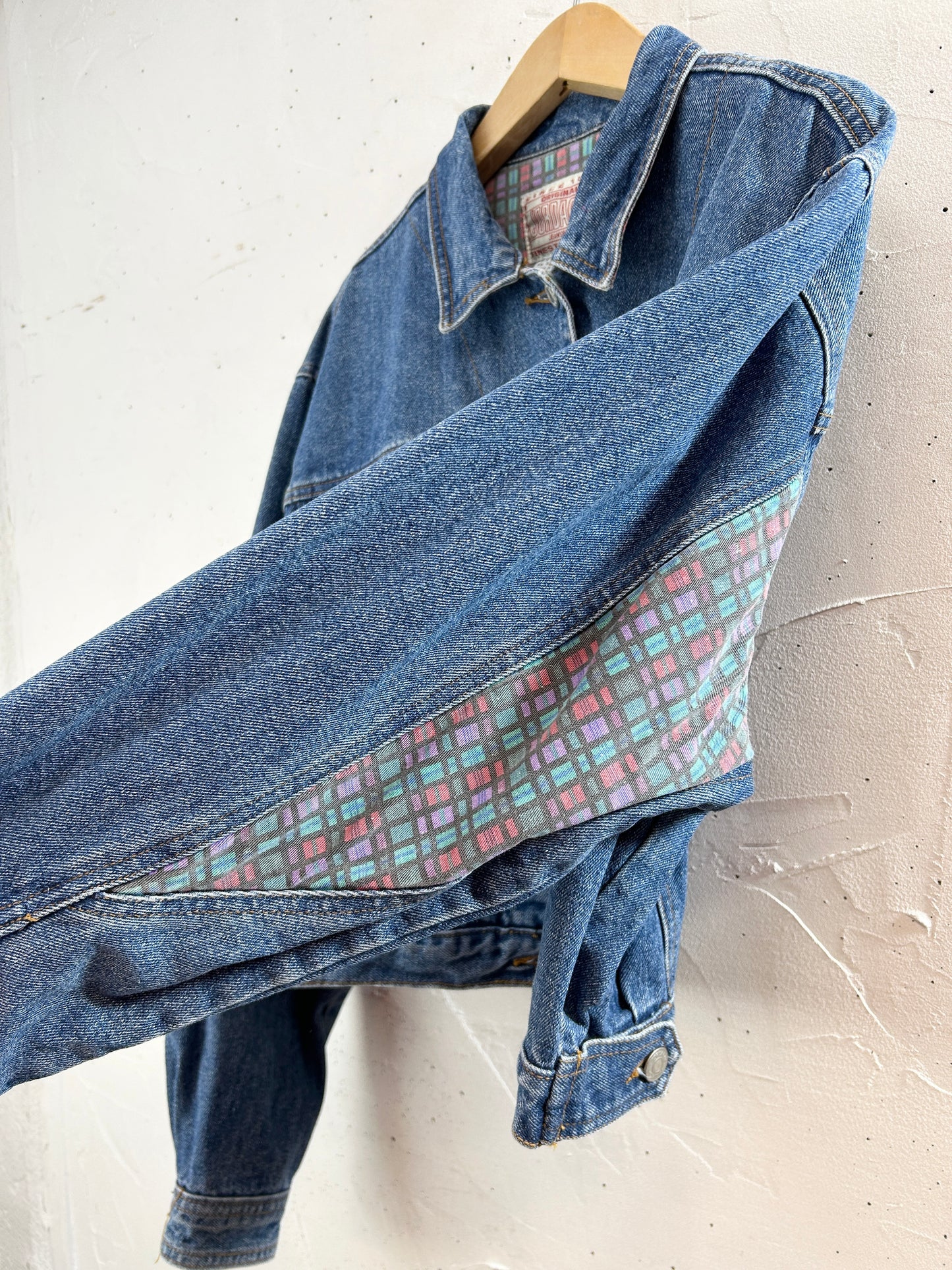 Vintage Denim Jacket [J30624]