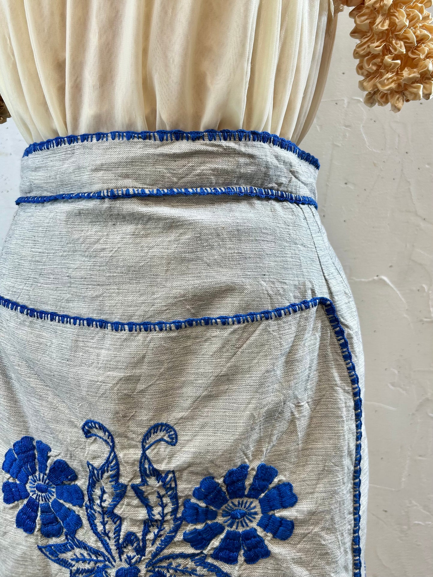 Vintage Embroidery Apron [G30716]