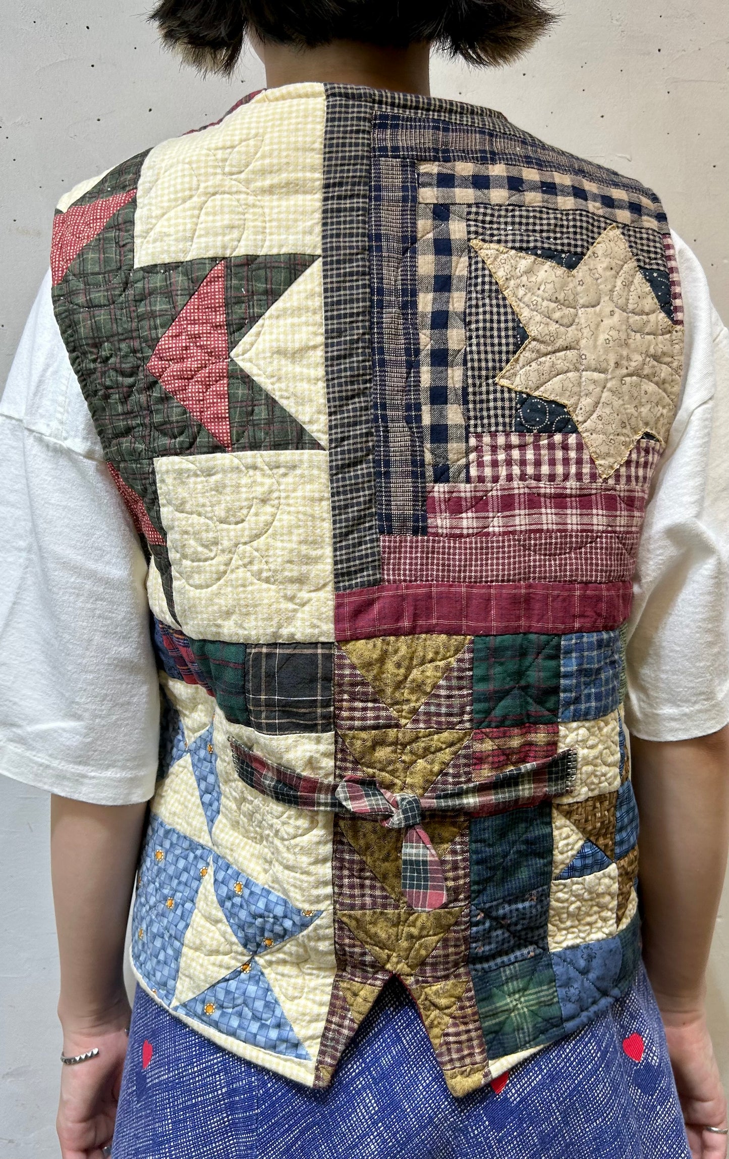 Vintage Patchwork Vest HAND CRAFTED [H24840]