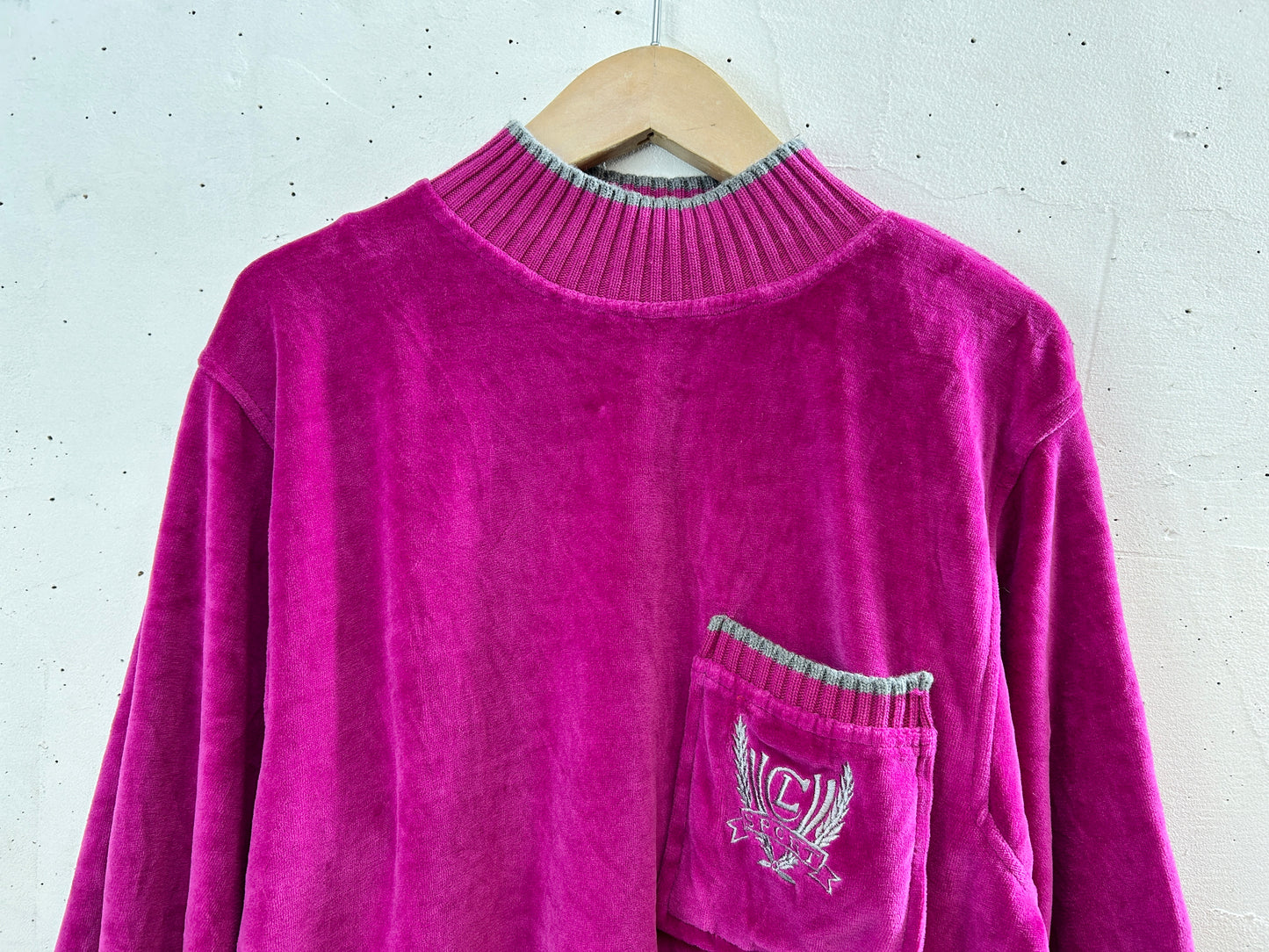 Vintage Velour Tops [J30399]