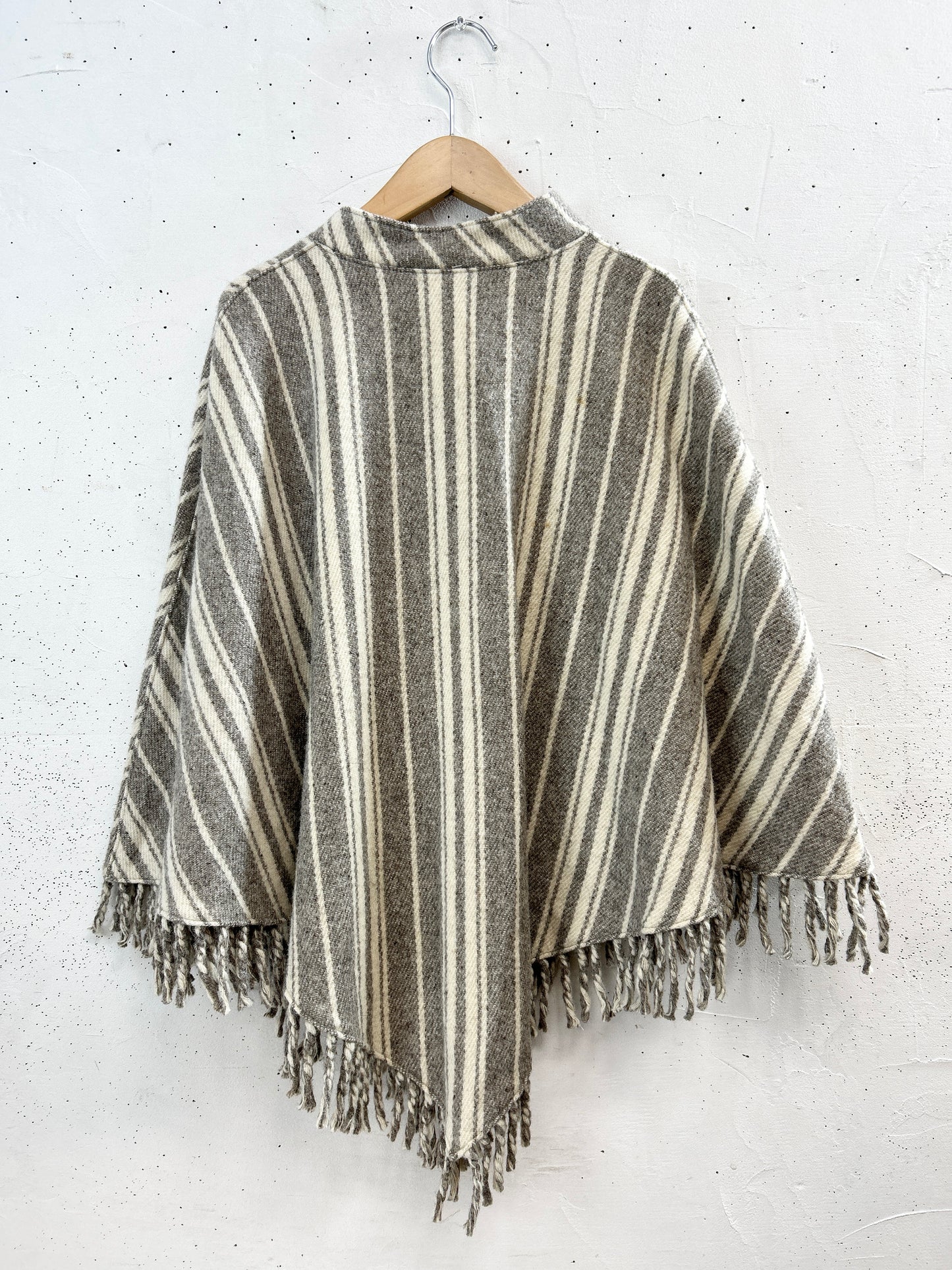 Vintage Wool Poncho  [A31391]