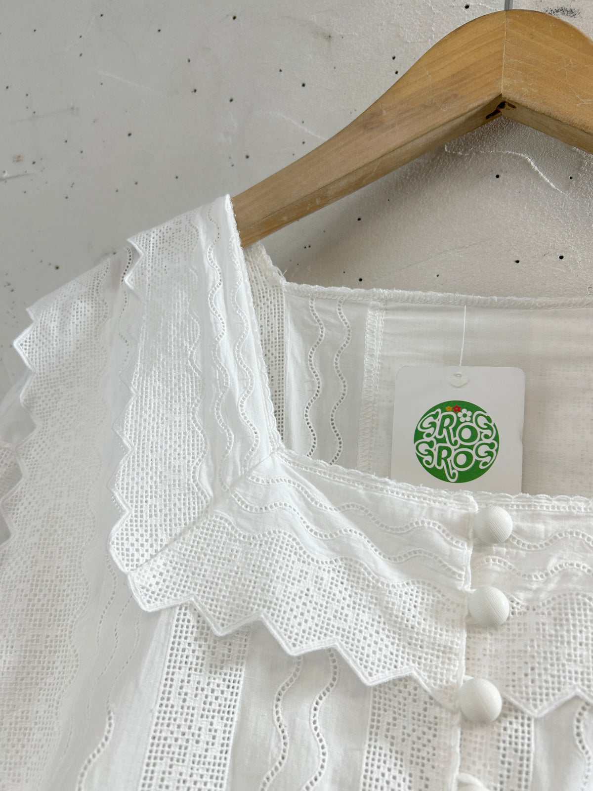 Vintage White Blouse [J34318]
