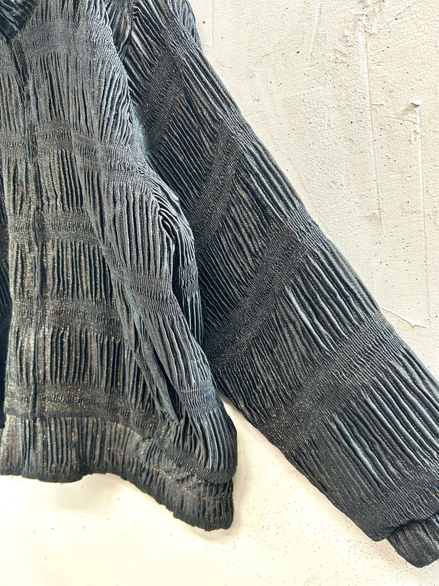 Vintage Pleats Blouson [L31174]