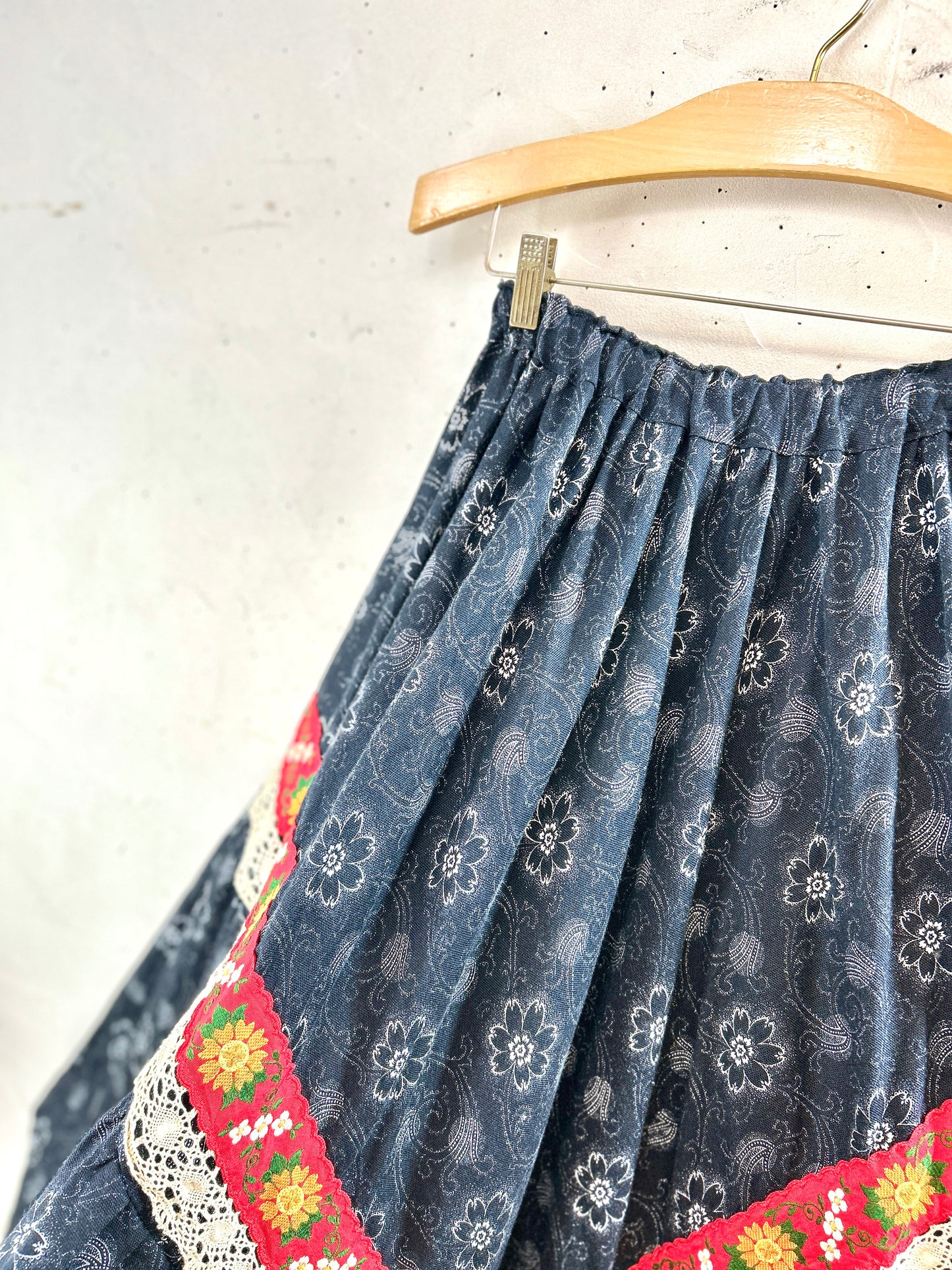 Vintage Skirt [J30654]