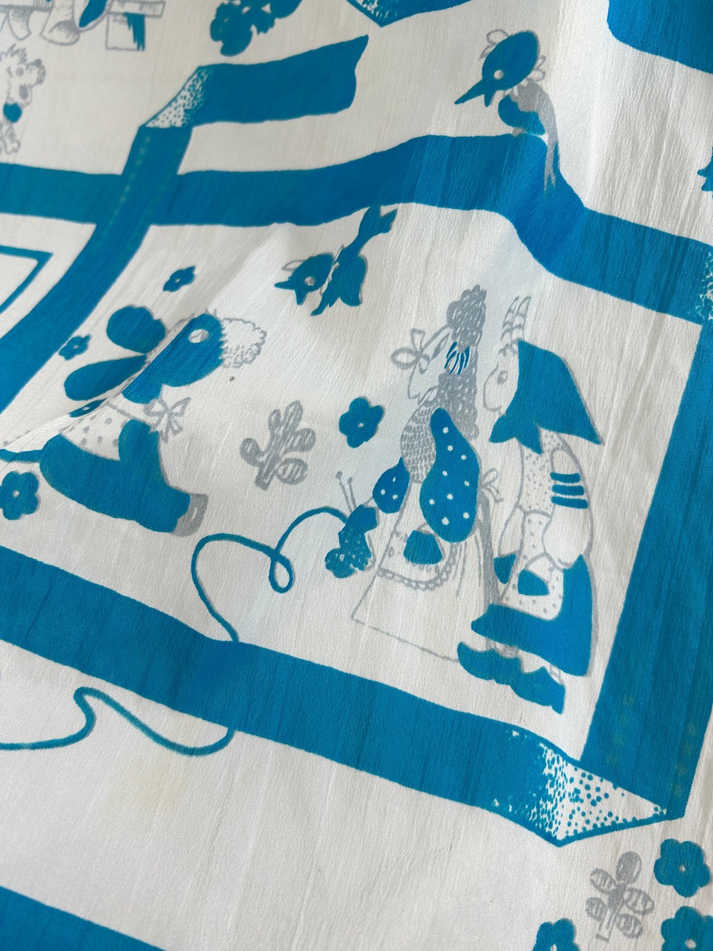 Vintage Scarf [G33294]