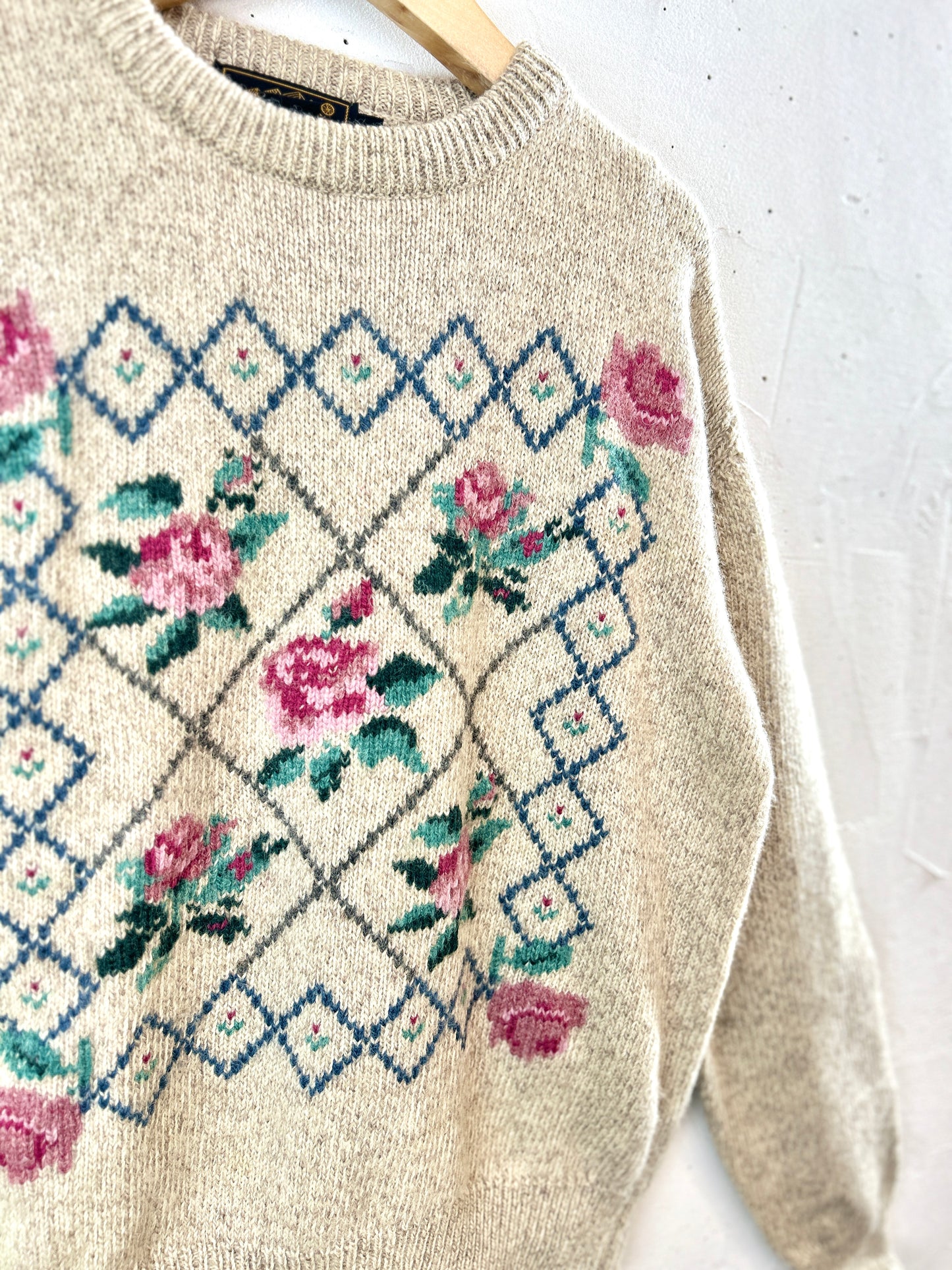 Vintage Knit Sweater  [J30621]