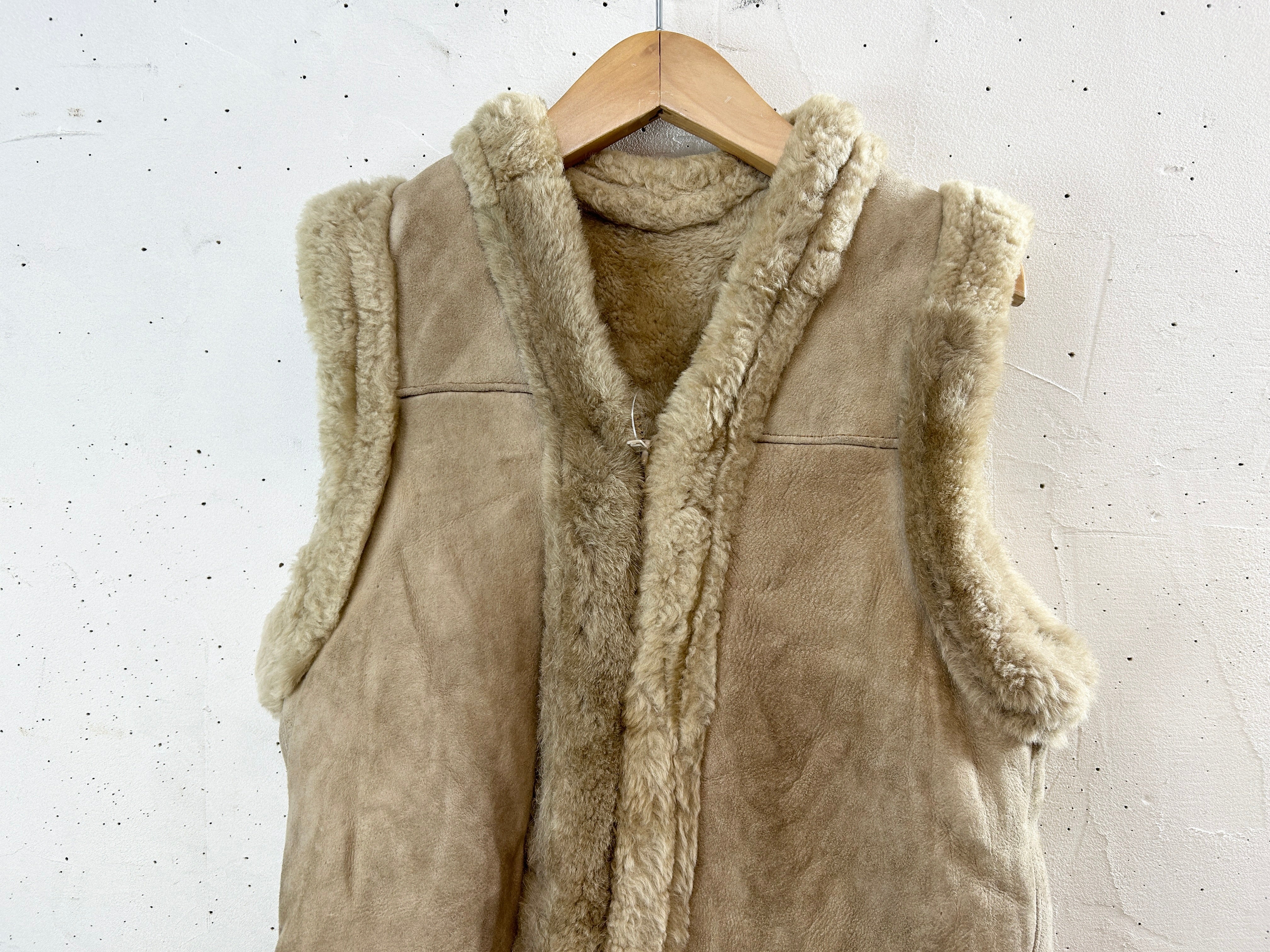 定価148000円　Vintage Leather Vest 一点物 Vintage Leather Vest [J30659] – GROGGROG