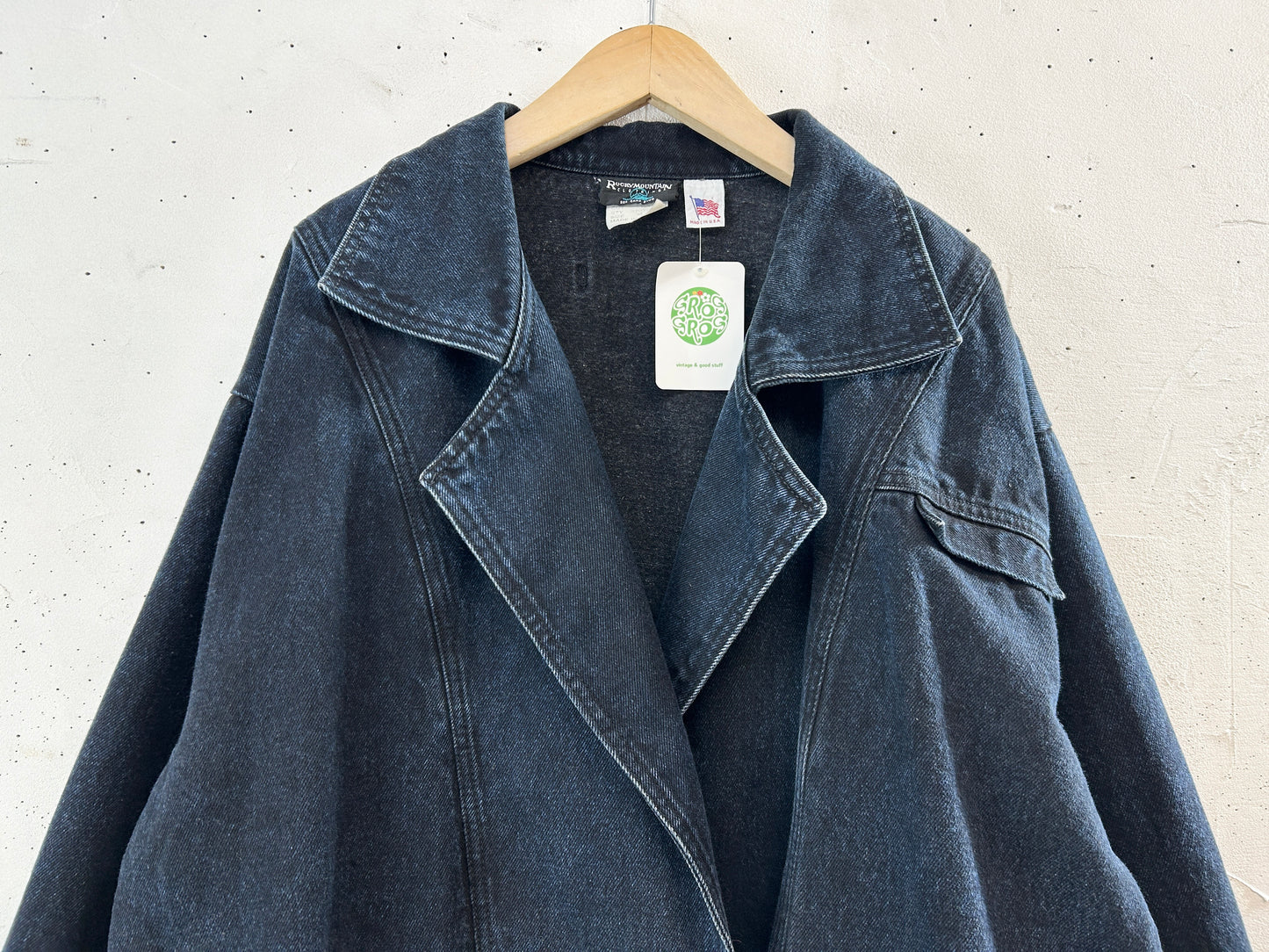 Vintage Denim Jacket [L30952]