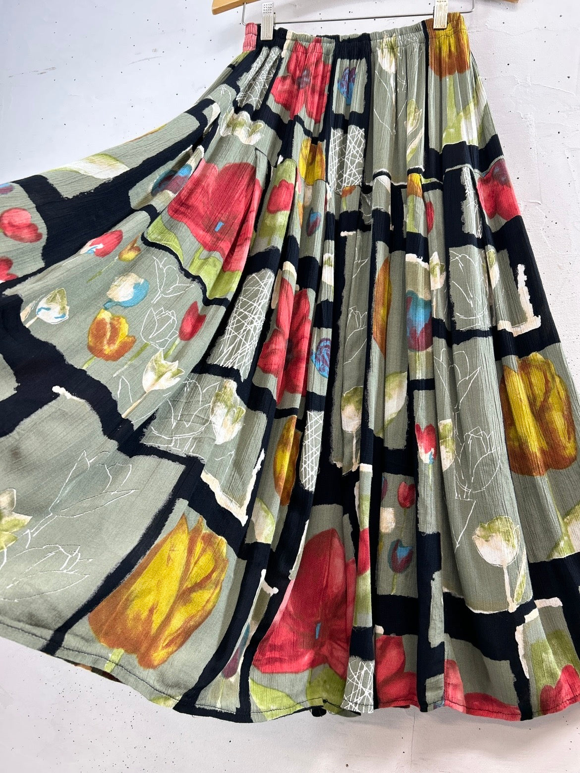 Vintage Skirt MADE IN UK [D32082]